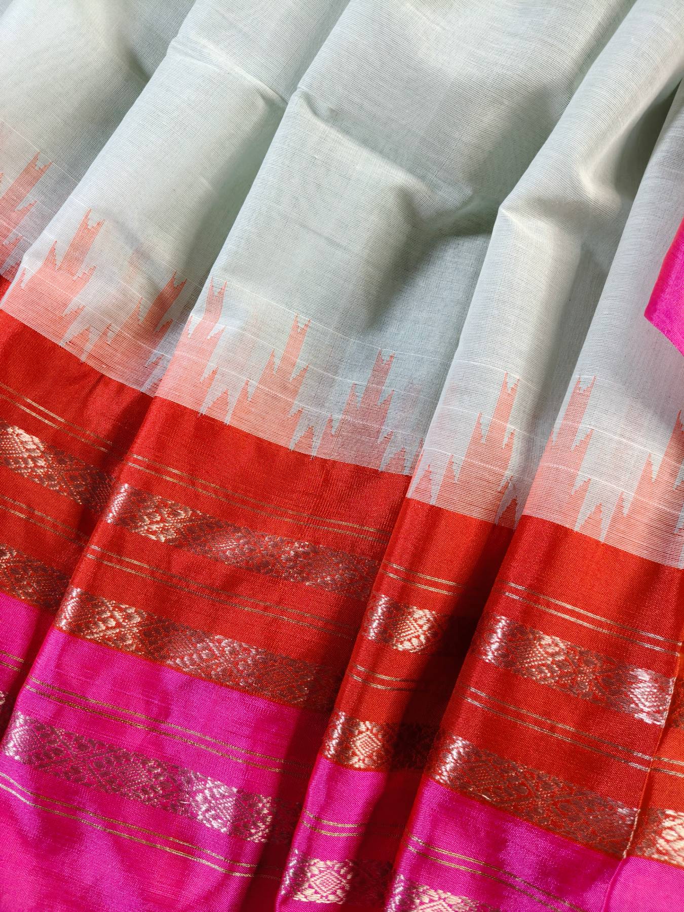 LIGHT PISTA COTTON BY COTTON PONDRU KHADI SAREE