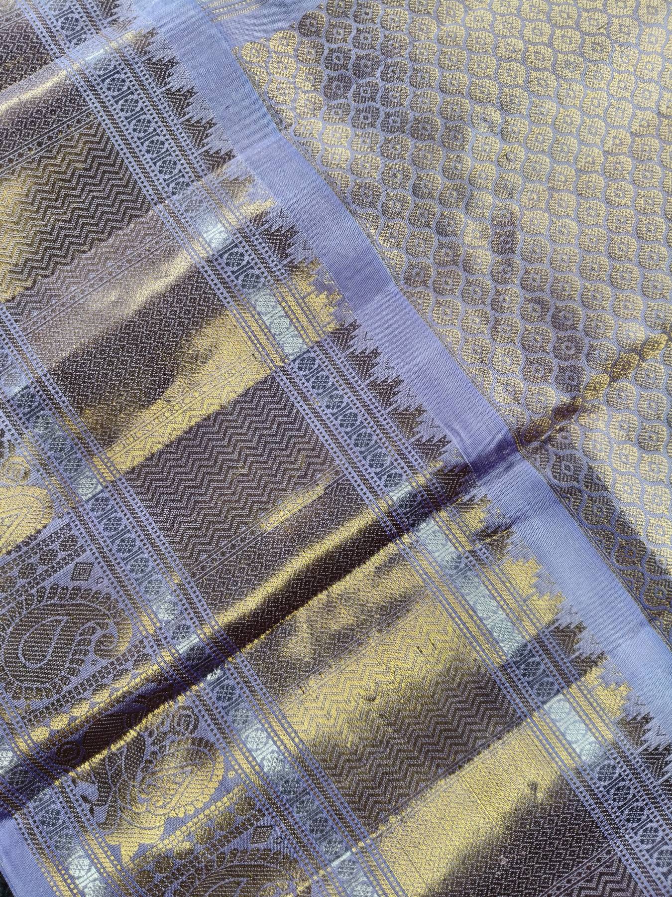 DARK PEACH AND WHITE SILK PURE HANDLOOM GADWAL SAREE