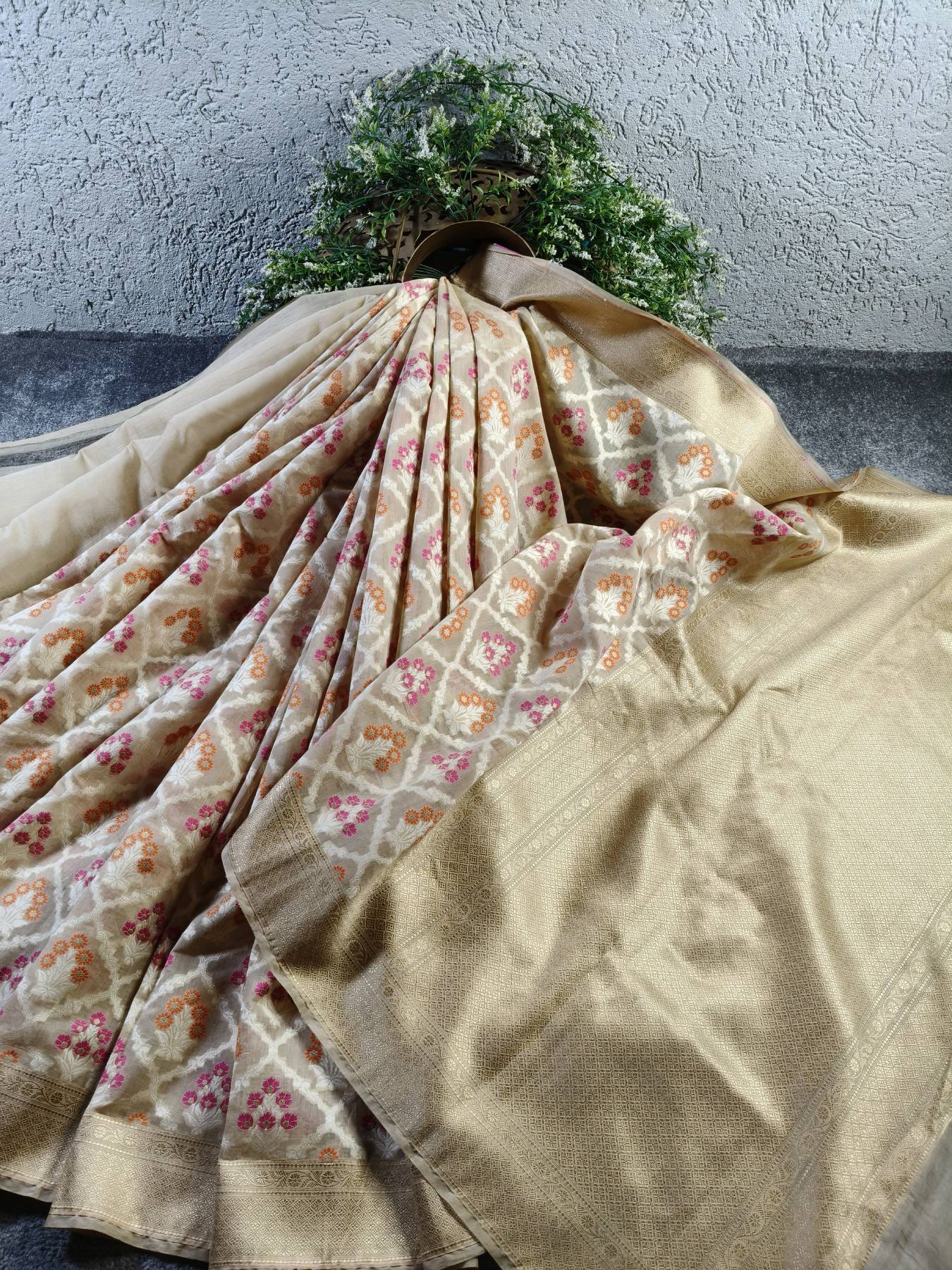 BEIGE COTTON PURE HANDLOOM BANARASI SAREE