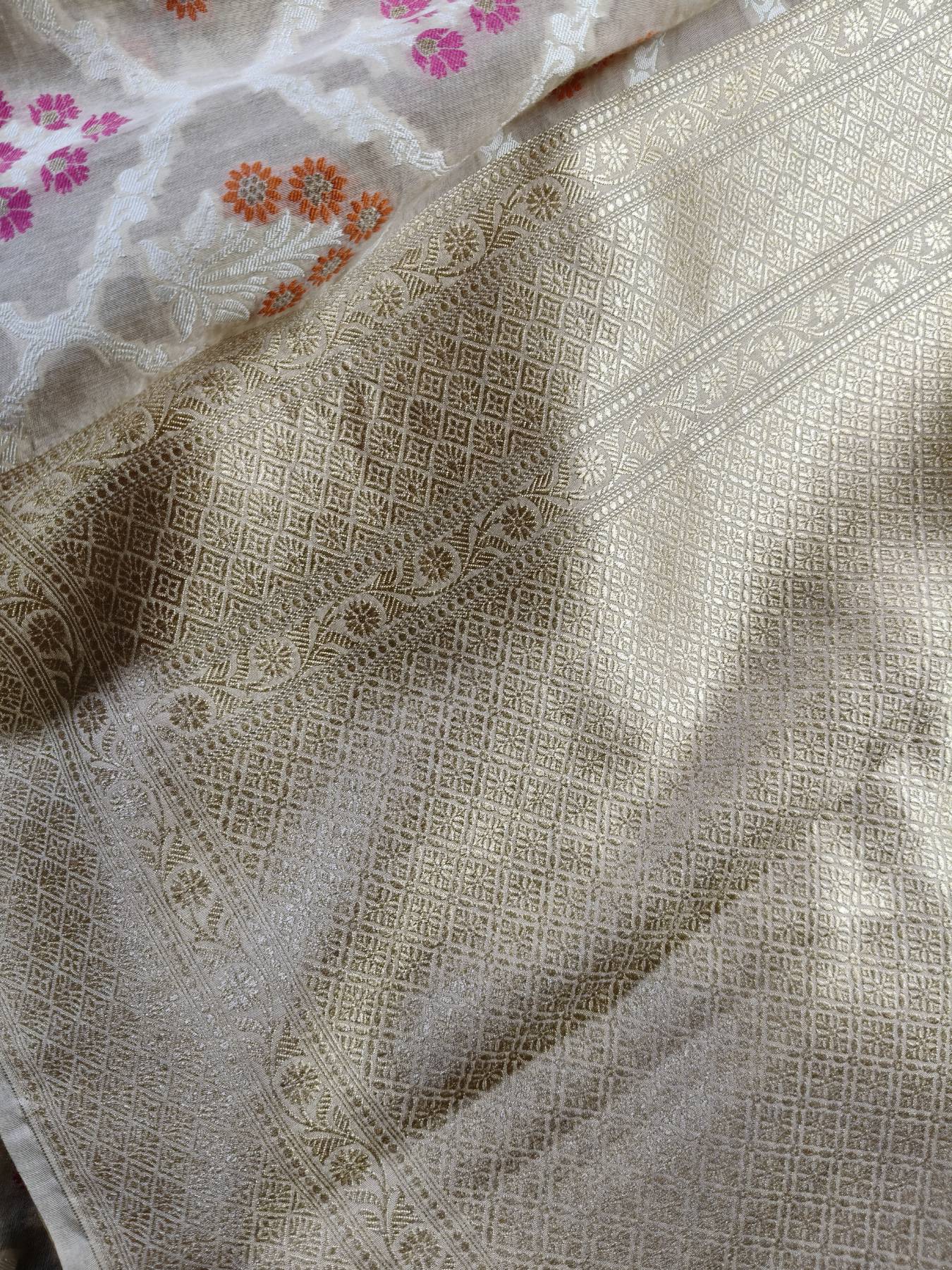 BEIGE COTTON PURE HANDLOOM BANARASI SAREE