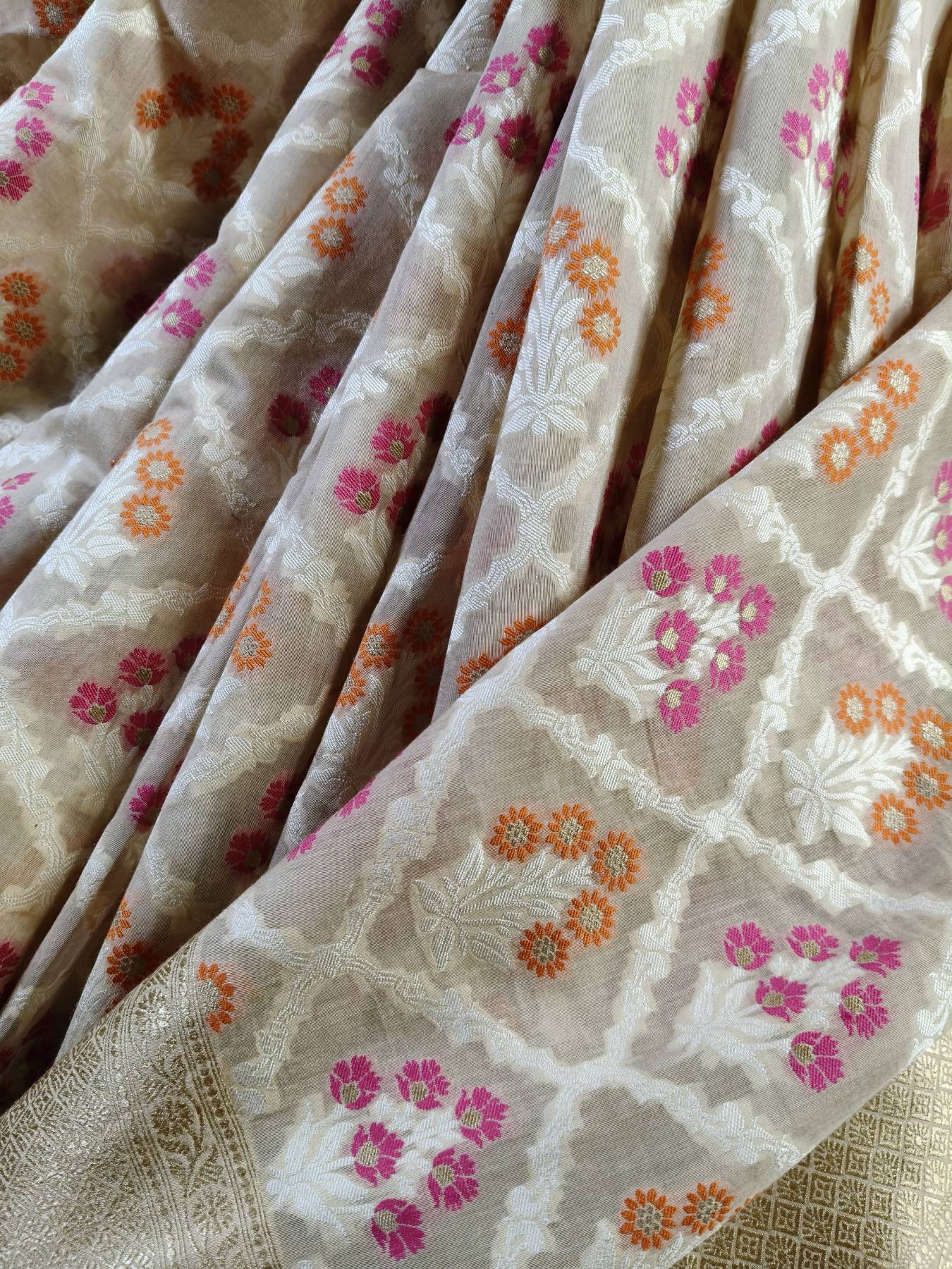 BEIGE COTTON PURE HANDLOOM BANARASI SAREE