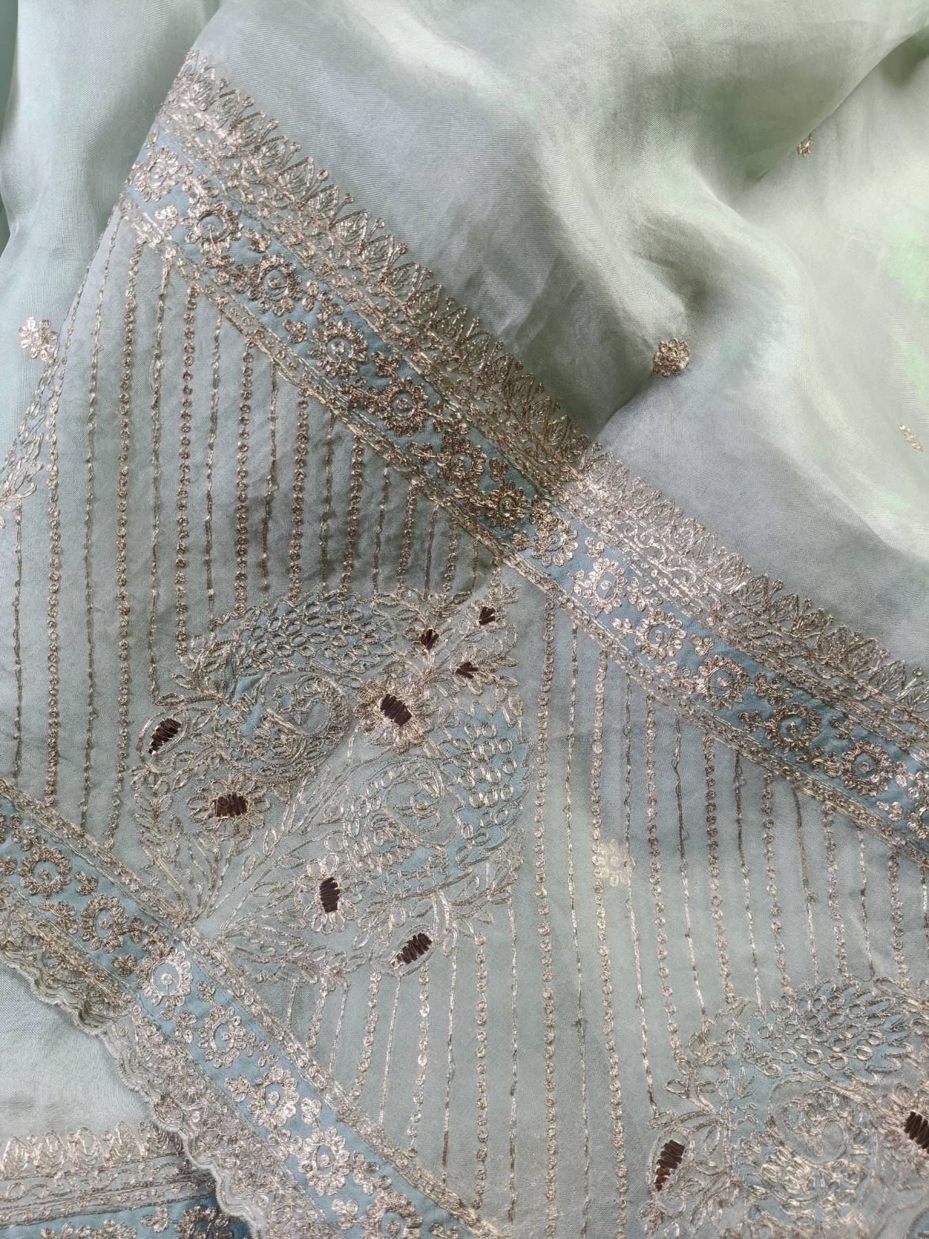 ICE BLUE ORGANZA PURE HANDLOOM EMBROIDERY SAREE