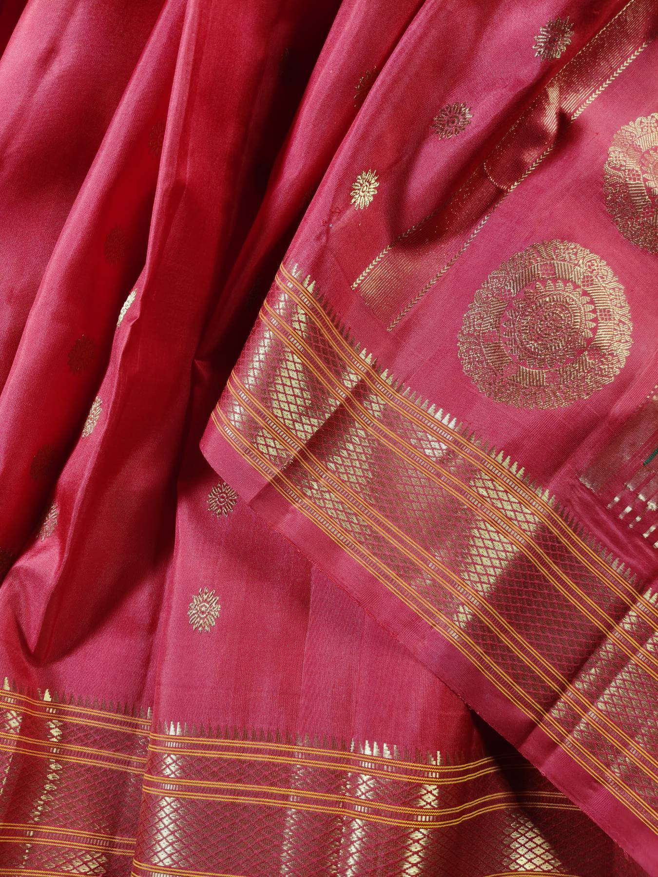 RED SILK PURE HANDLOOM PAITHANI SAREE