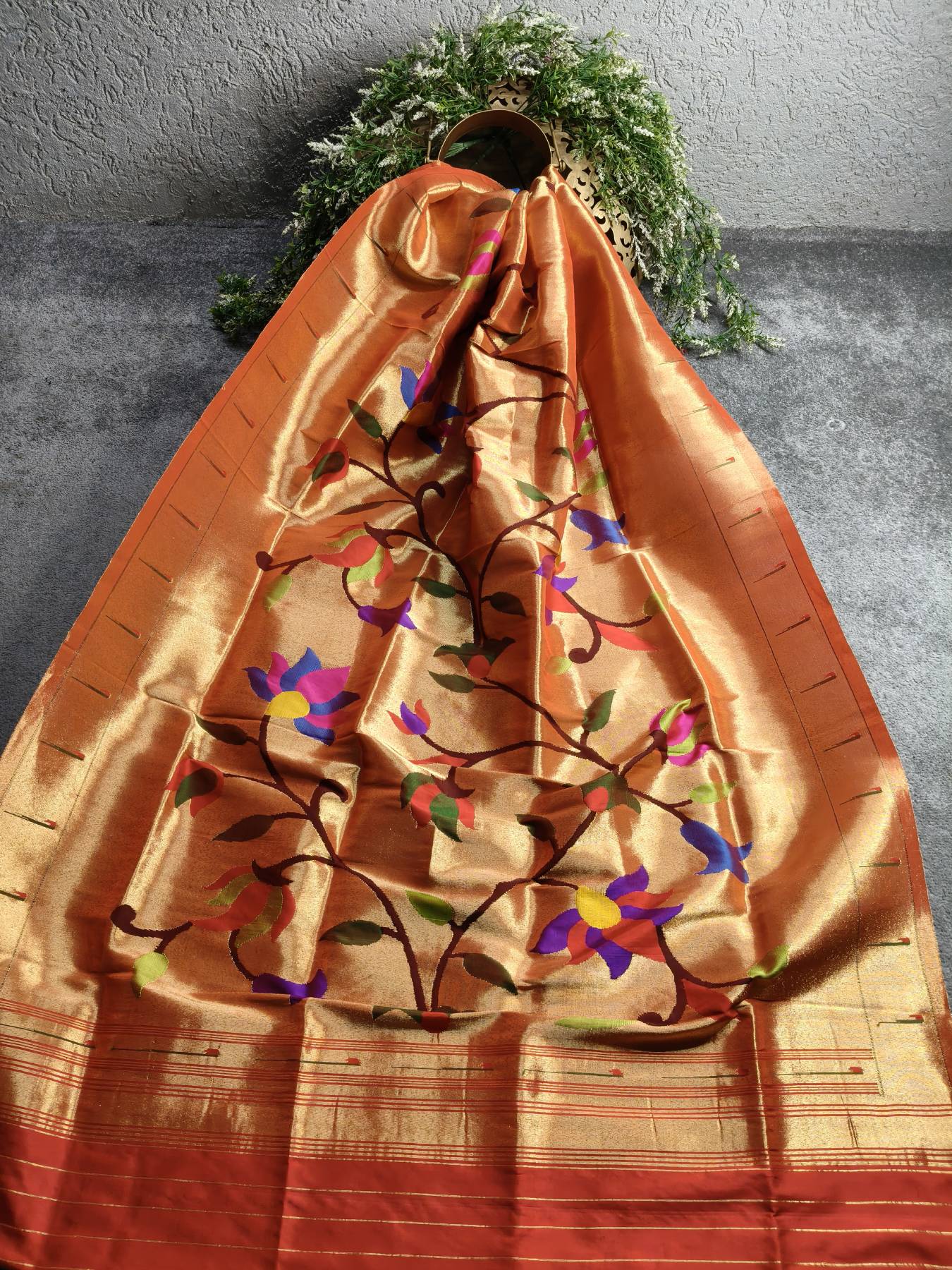 ORANGE GOLD SILK PURE HANDLOOM PAITHANI DUPATTA
