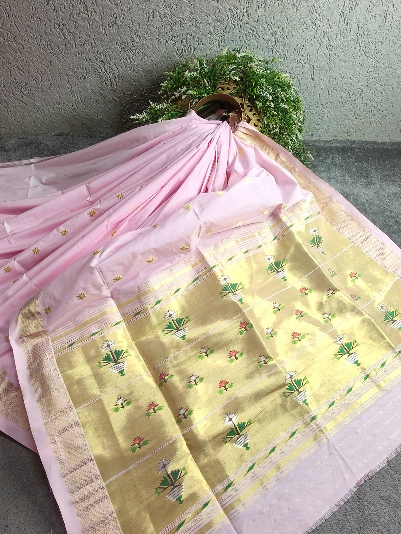 PINK SICO PURE HANDLOOM PAITHANI SAREE