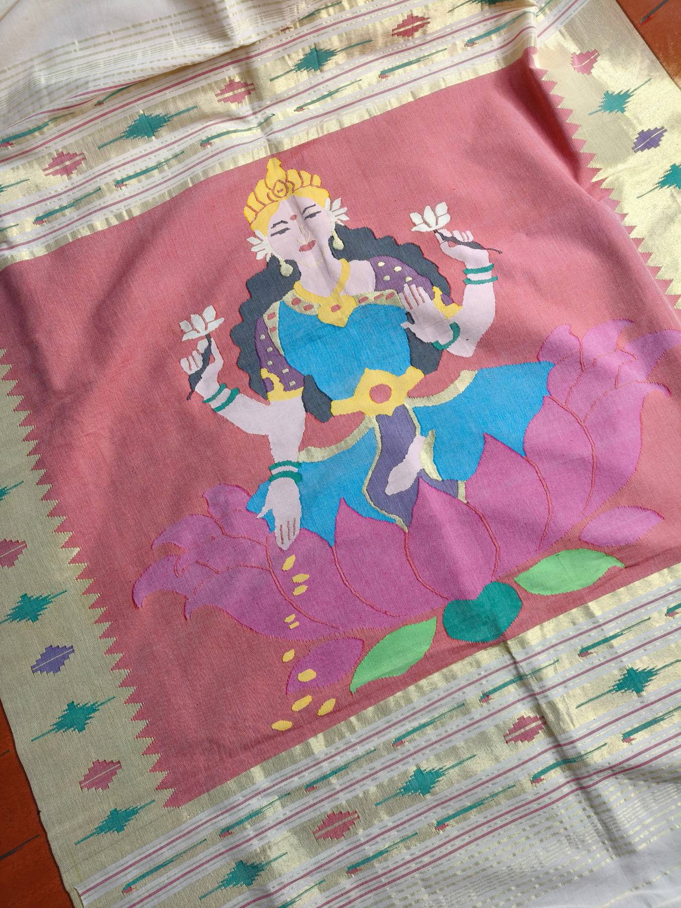 OFF WHITE COTTON PURE HANDLOOM PAITHANI SAREE