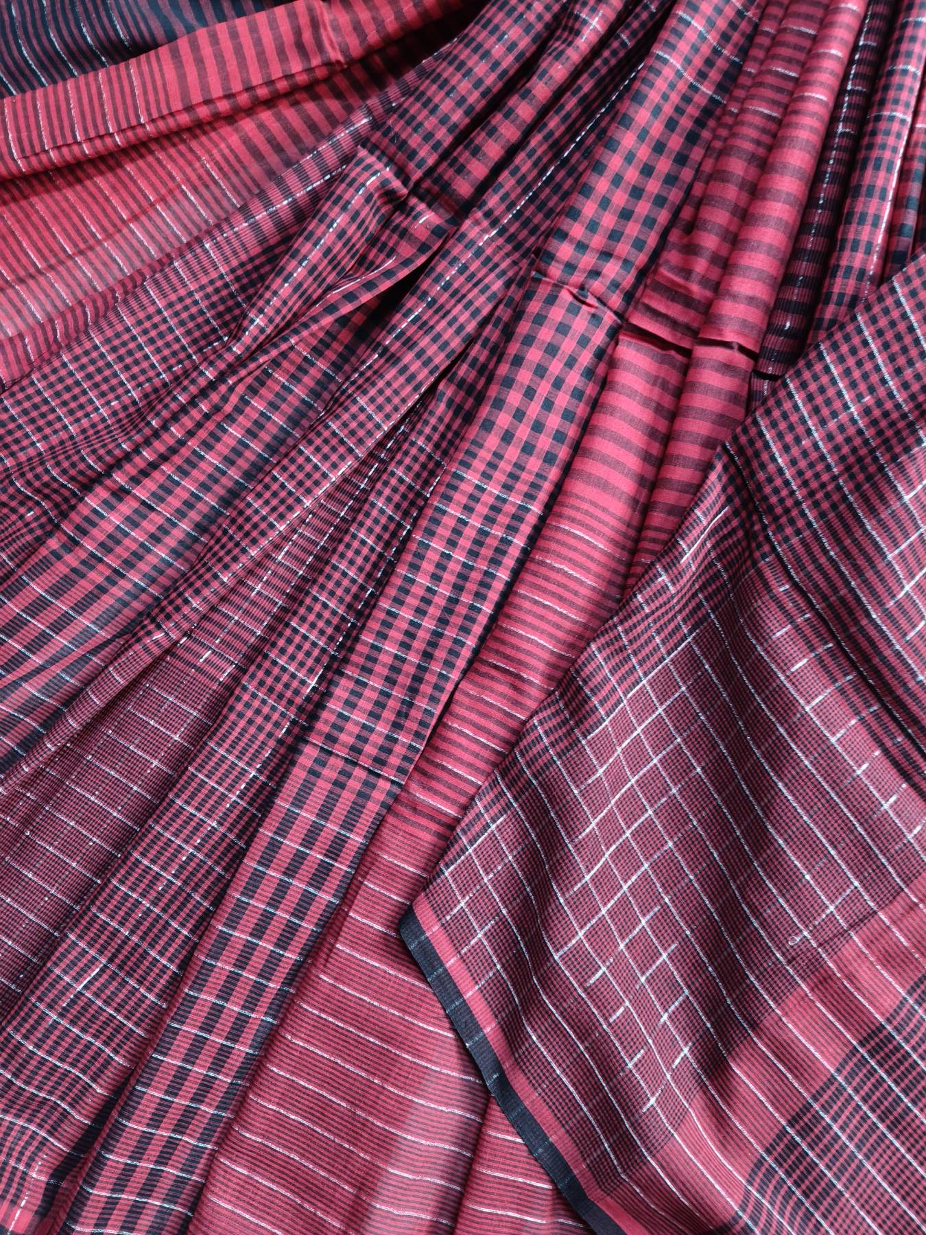 RED PURE HANDLOOM COTTON CHECKS SAREE