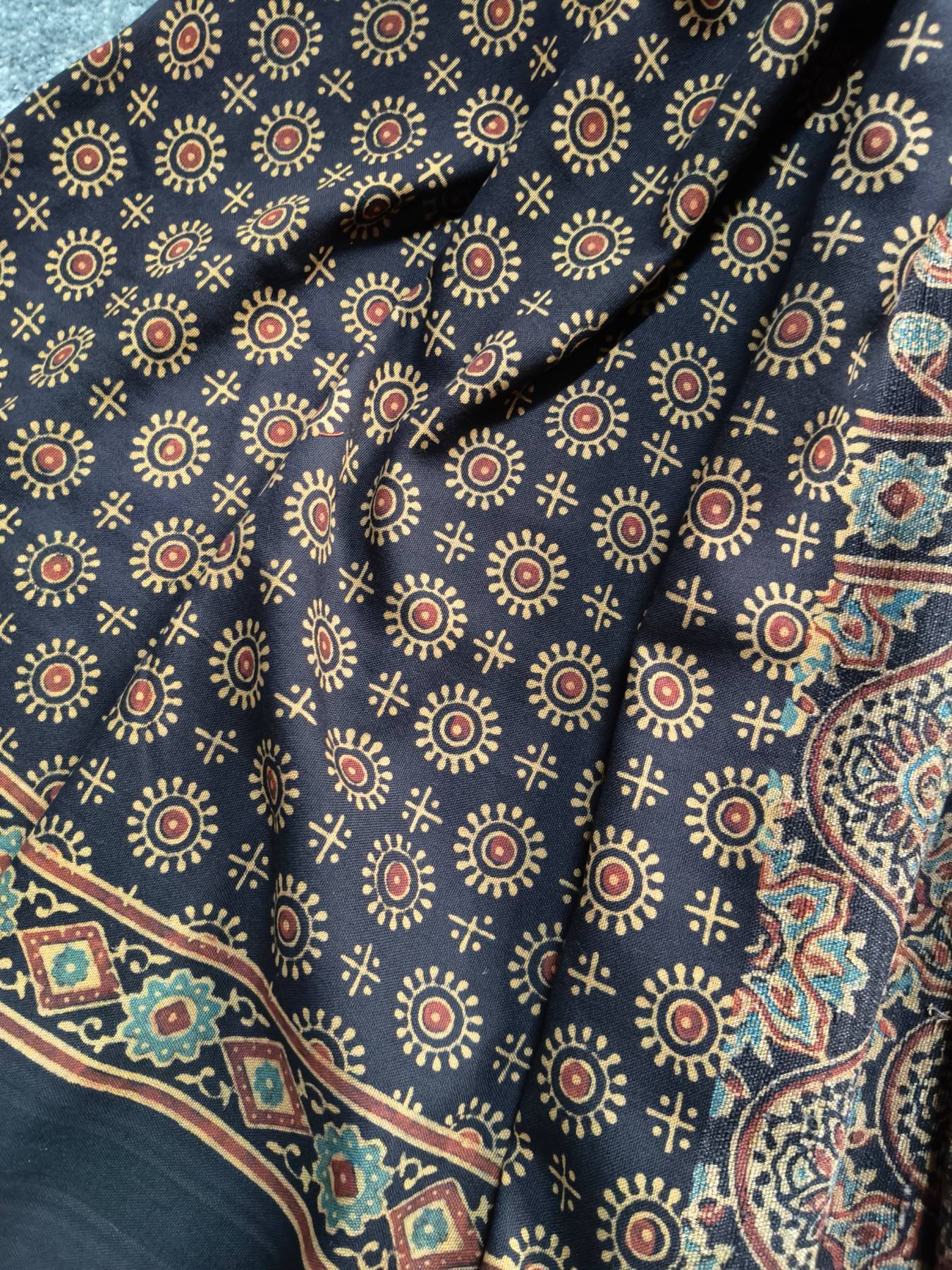 BLACK TASSAR PURE HANDLOOM BHUJODI SAREE