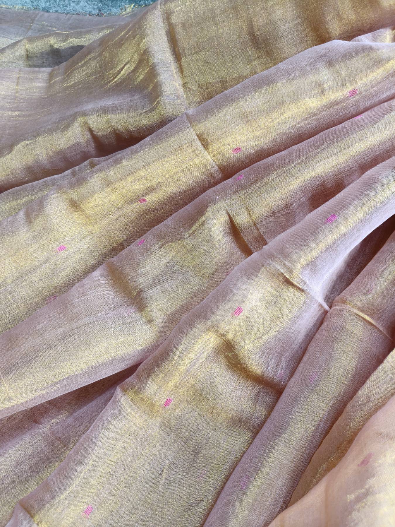ROSE GOLD PURE HANDLOOM MUL TISSUE SAREE