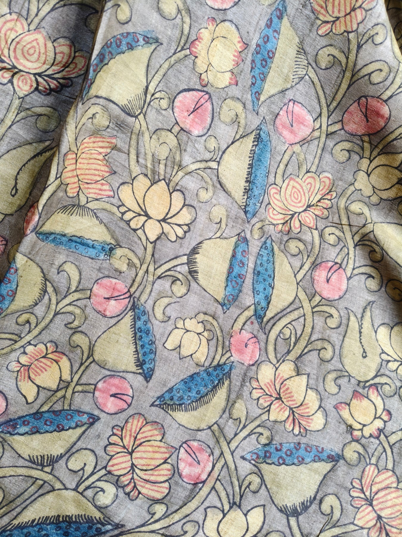 GREY TUSSAR SILK PURE HANDLOOM KALAMKARI SAREE