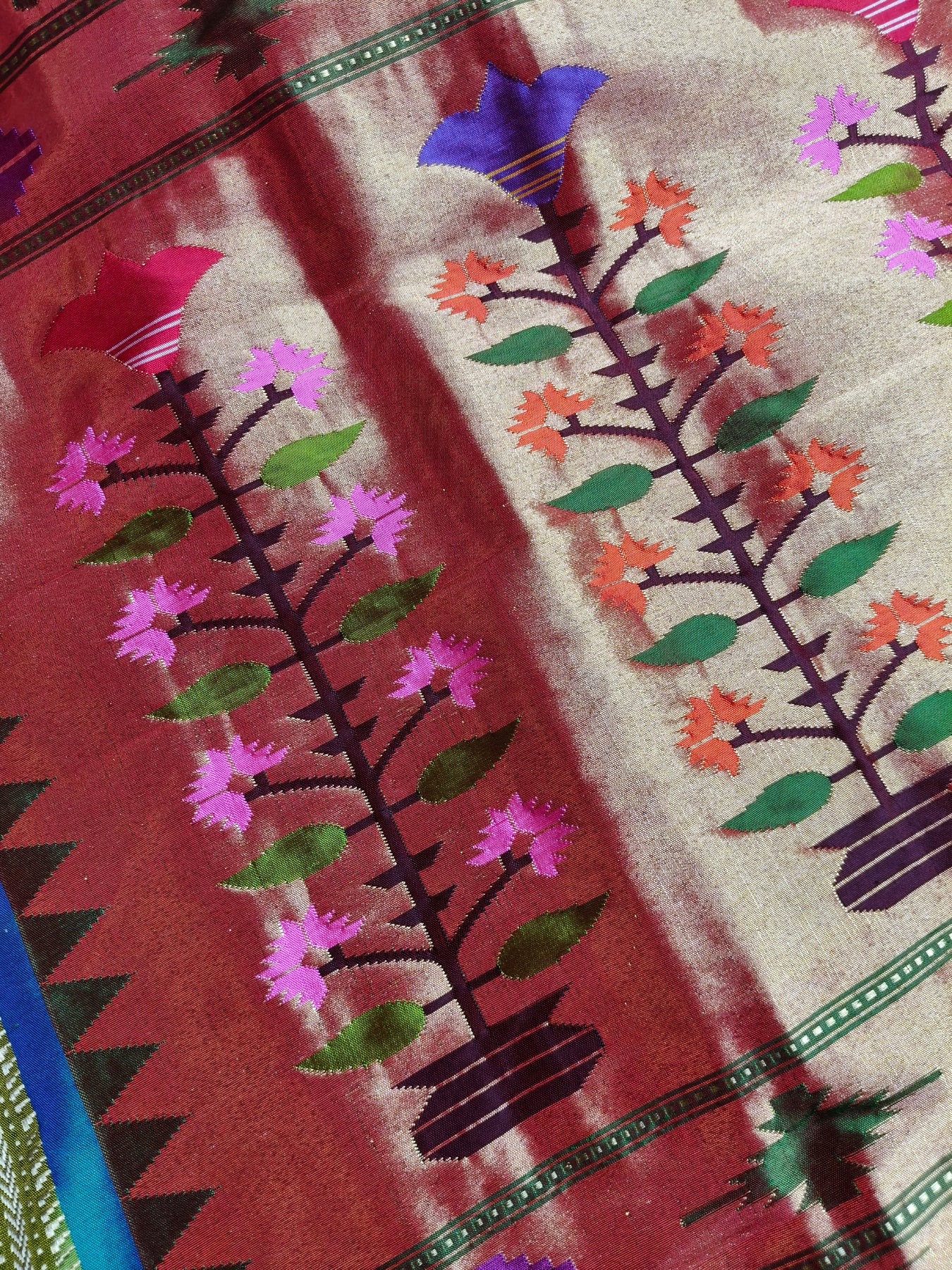 TWO TONE GREEN SILK PURE HANDLOOM PAITHANI SAREE