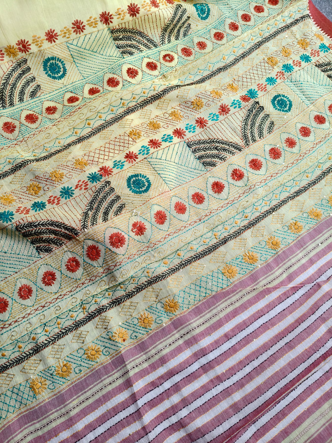 LIGHT YELLOW COTTON PURE HANDLOOM EMBROIDERY SAREE