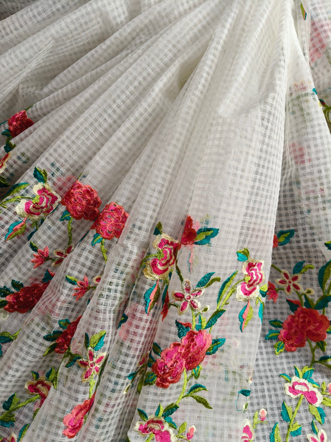 WHITE KOTA PURE HANDLOOM EMBROIDERY SAREE