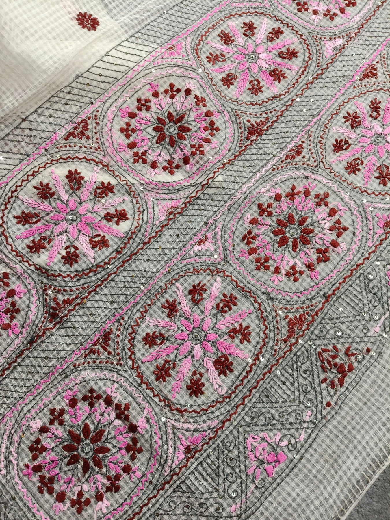 WHITE KOTA PURE HANDLOOM EMBROIDERY SAREE
