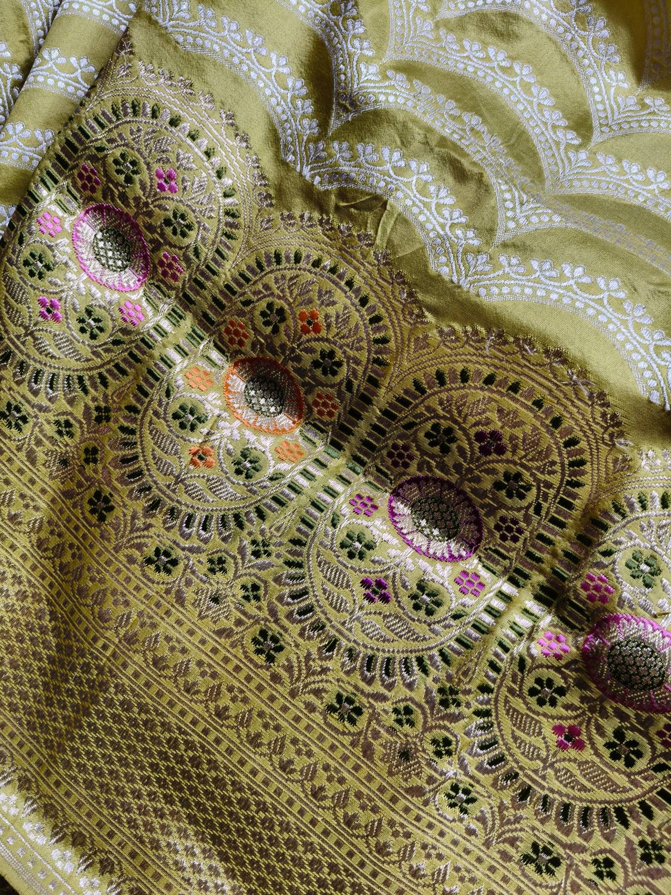 YELLOW SILK PURE HANDLOOM BANARASI SAREE