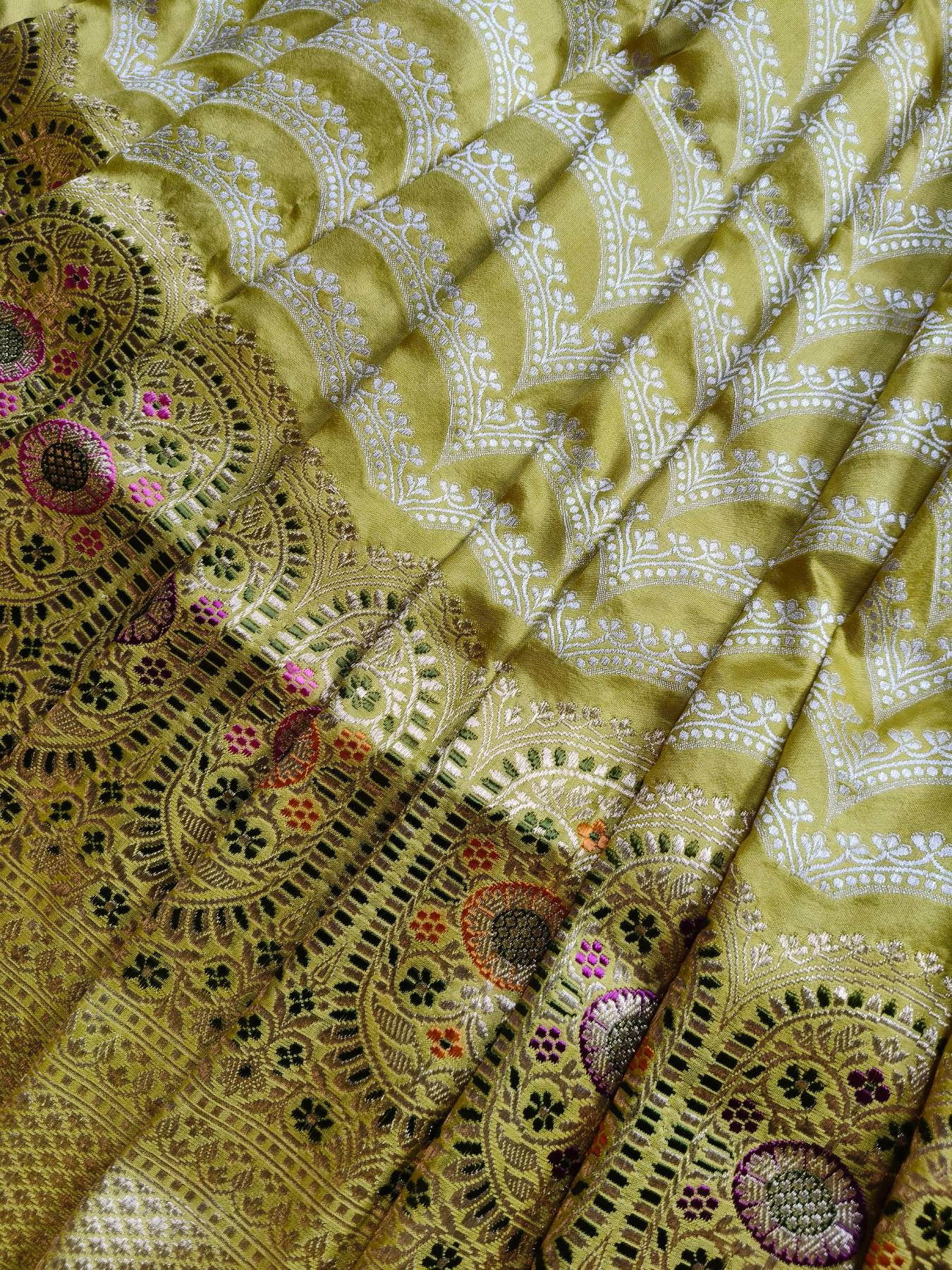 YELLOW SILK PURE HANDLOOM BANARASI SAREE
