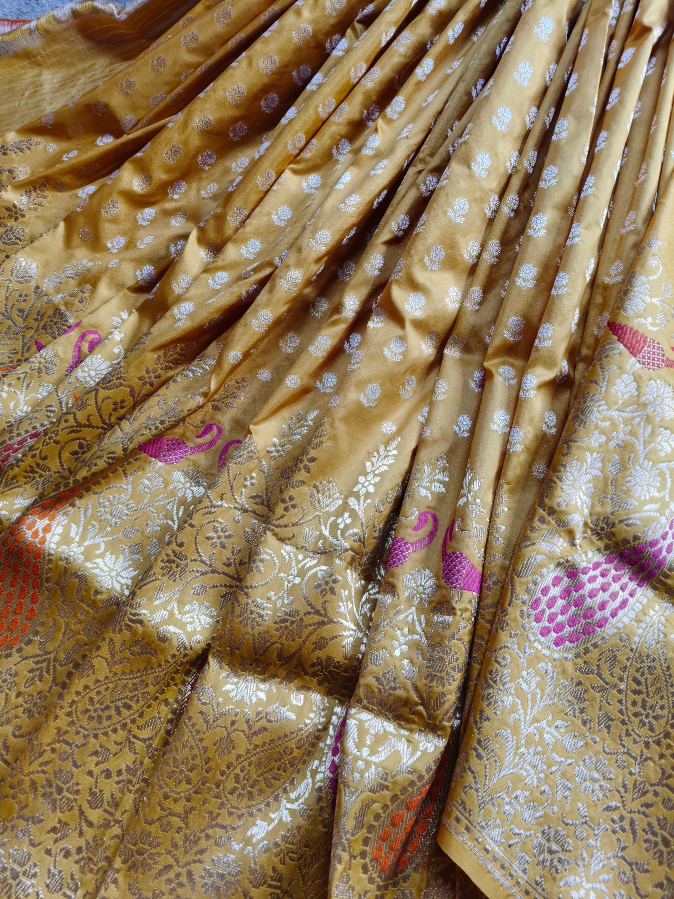 MUSTARD YELLOW SILK PURE HANDLOOM BANARSI SAREE