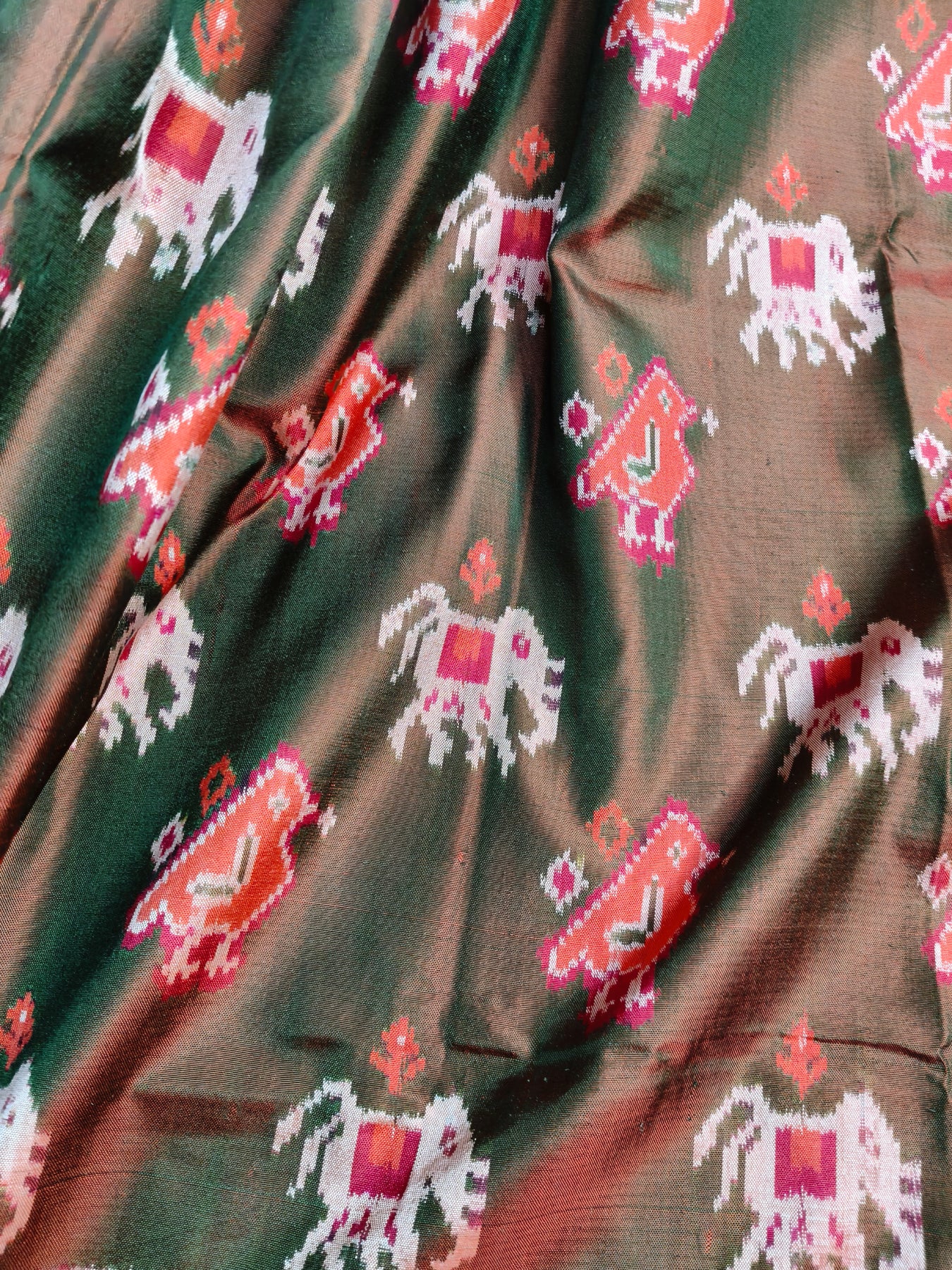 TWO TONE GREEN TWILL SILK PURE HANDLOOM IKKAT SAREE