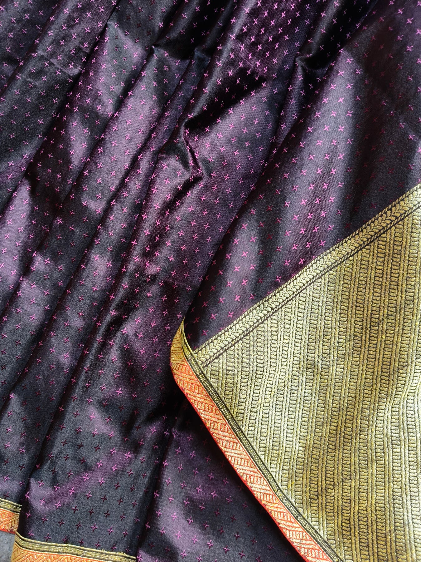 WINE SILK PURE HANDLOOM BANRASI SAREE