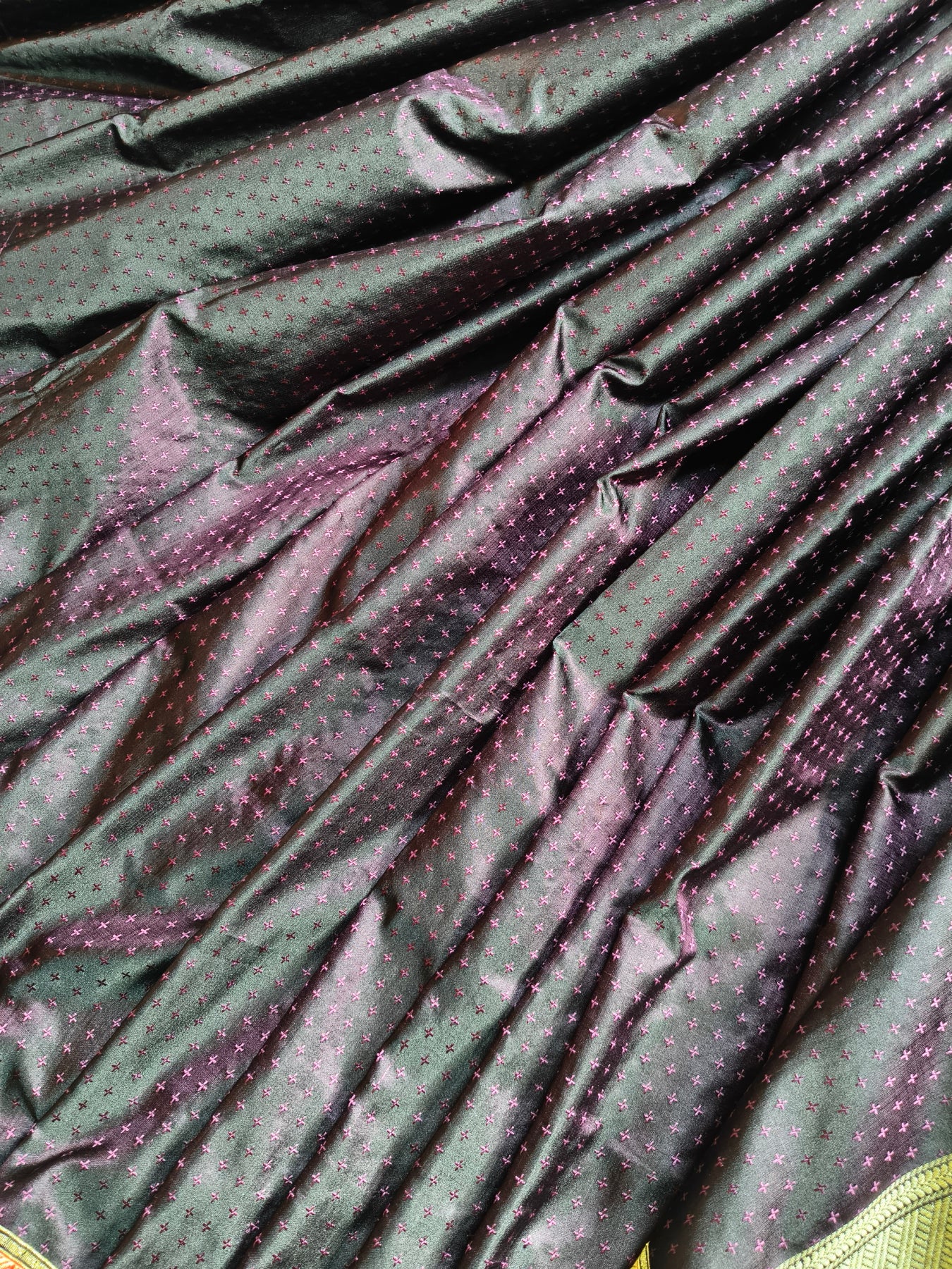 WINE SILK PURE HANDLOOM BANRASI SAREE