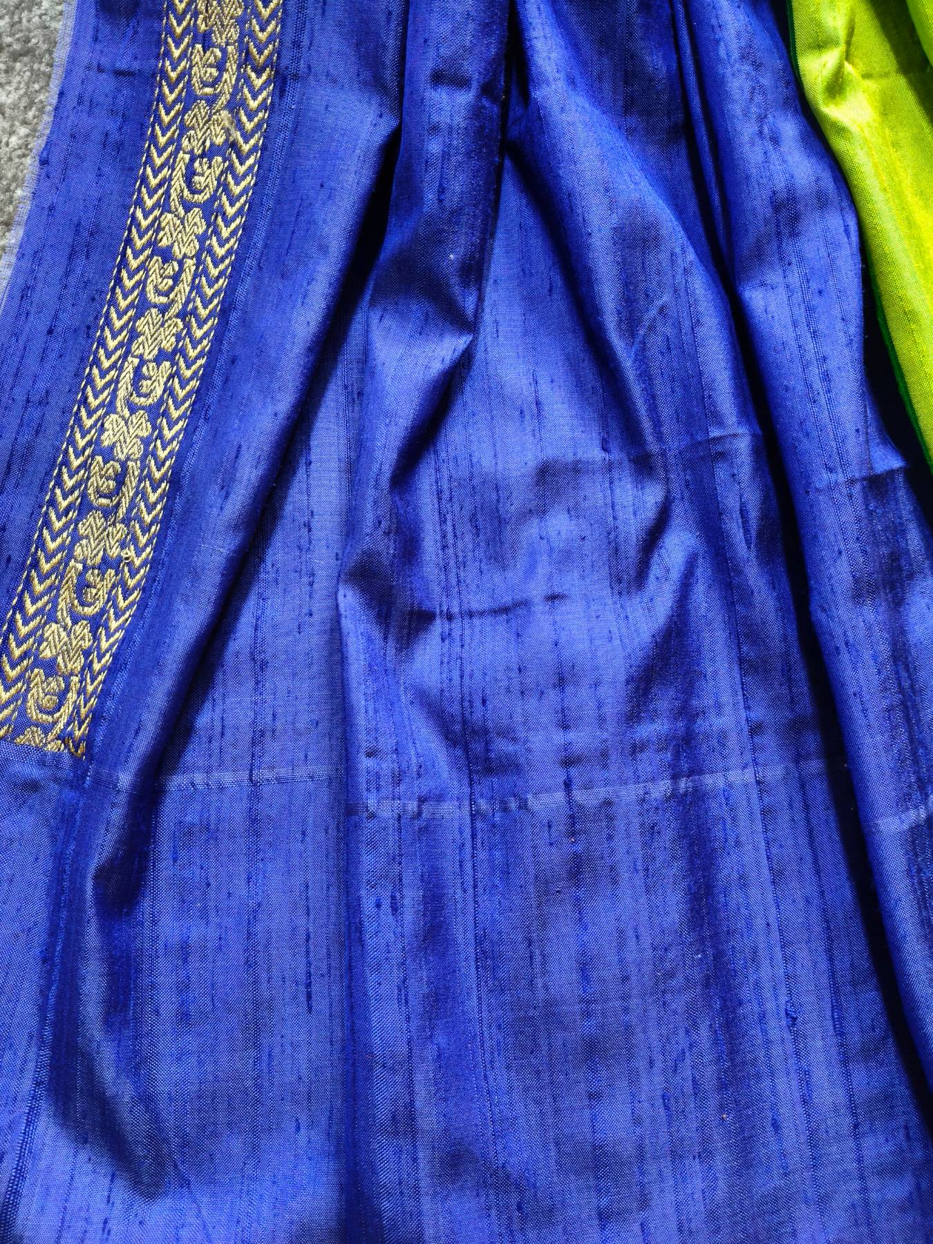 PARROT GREEN DUPION SILK PURE HANDLOOM BANARASI SAREE
