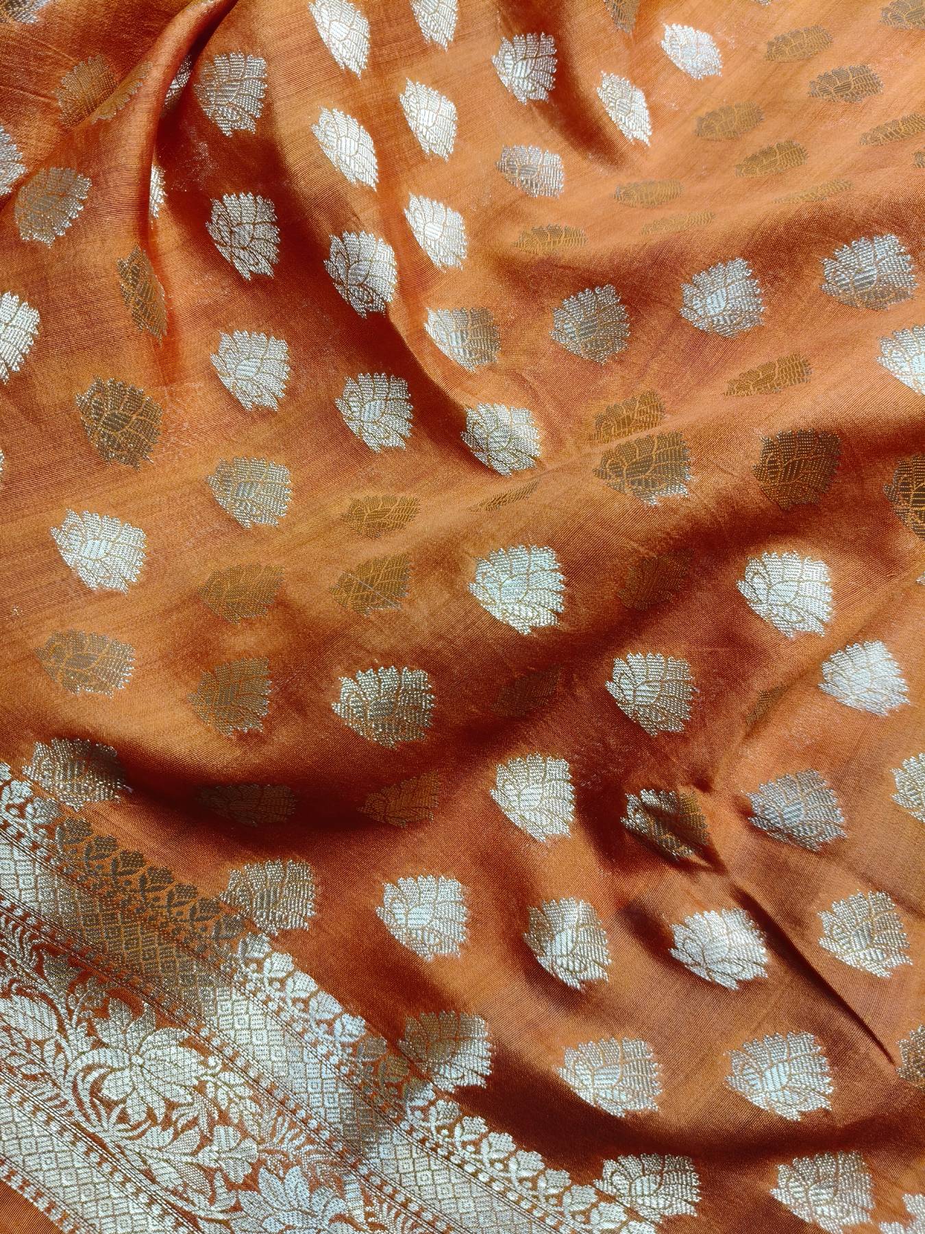 ORANGE CHINIYA SILK PURE HANDLOOM BANARASI SAREE