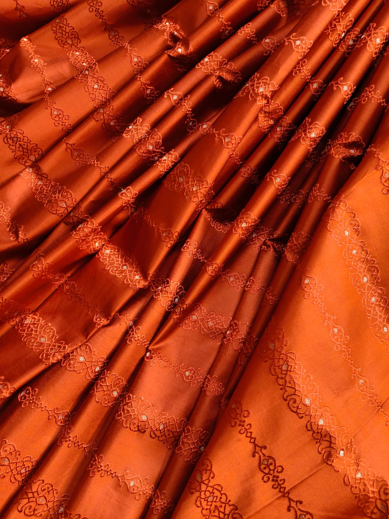 RUST ORANGE SILK PURE HANDLOOM BANARASI SAREE