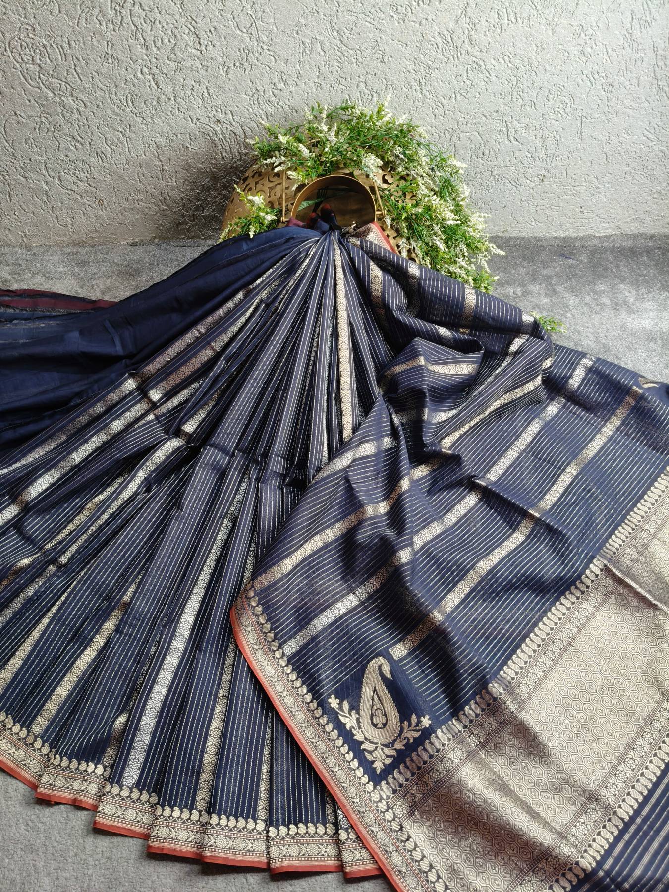 MIDNIGHT BLUE COTTON PURE HANDLOOM BANARASI SAREE