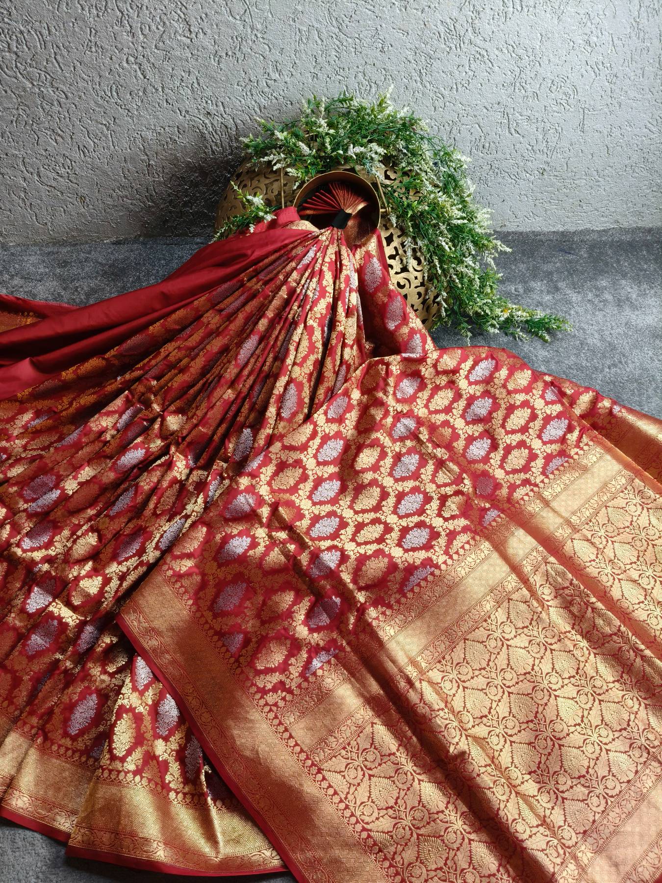 RED SILK PURE HANDLOOM BANARASI SAREE
