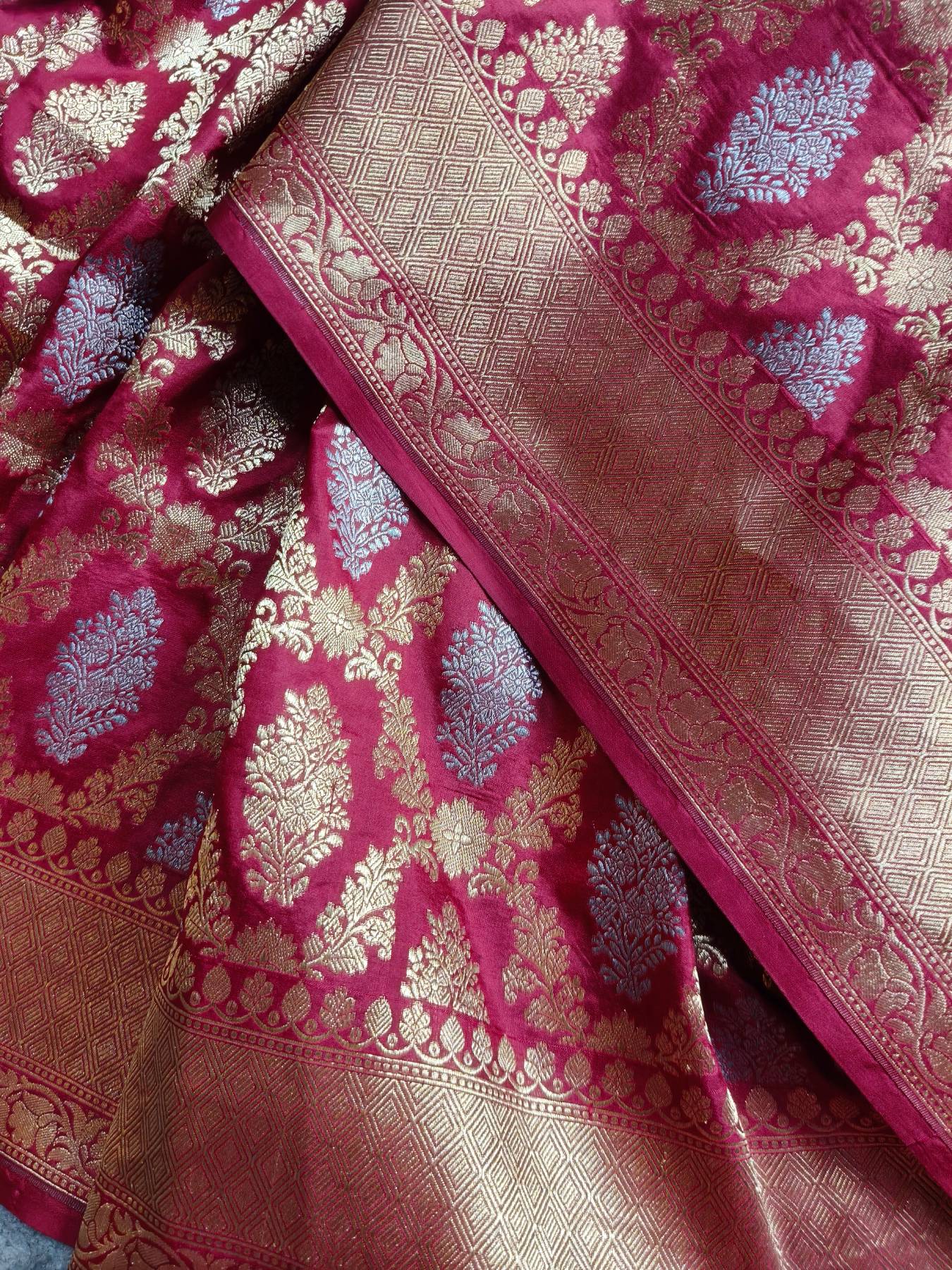 RED SILK PURE HANDLOOM BANARASI SAREE