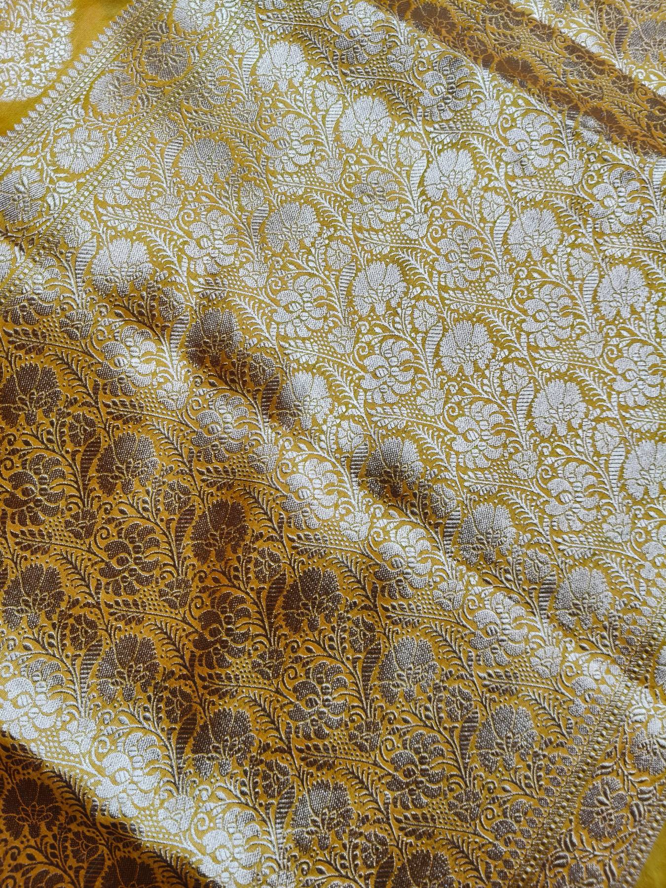 YELLOW SILK PURE HANDLOOM BANARASI SAREE