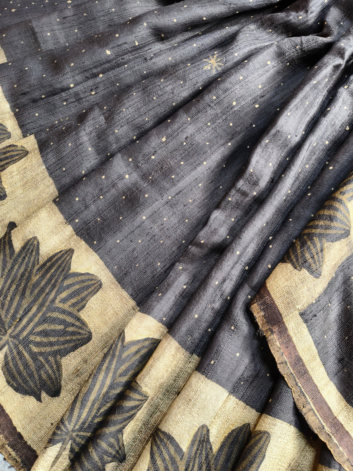 DARK BROWN DUPION SILK PURE HANDLOOM HANDBLOCK PRINT SAREE