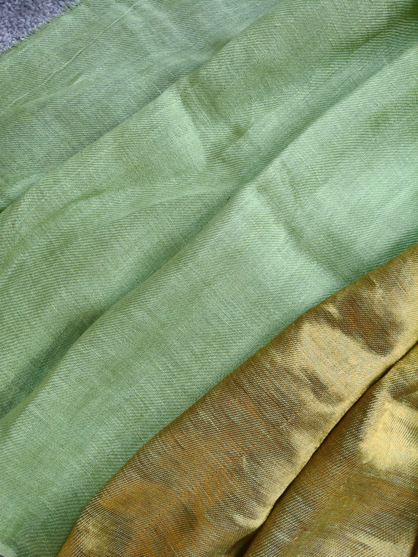 PISTA GREEN TWILL TISSUE PURE HANDLOOM METALLIC SAREE