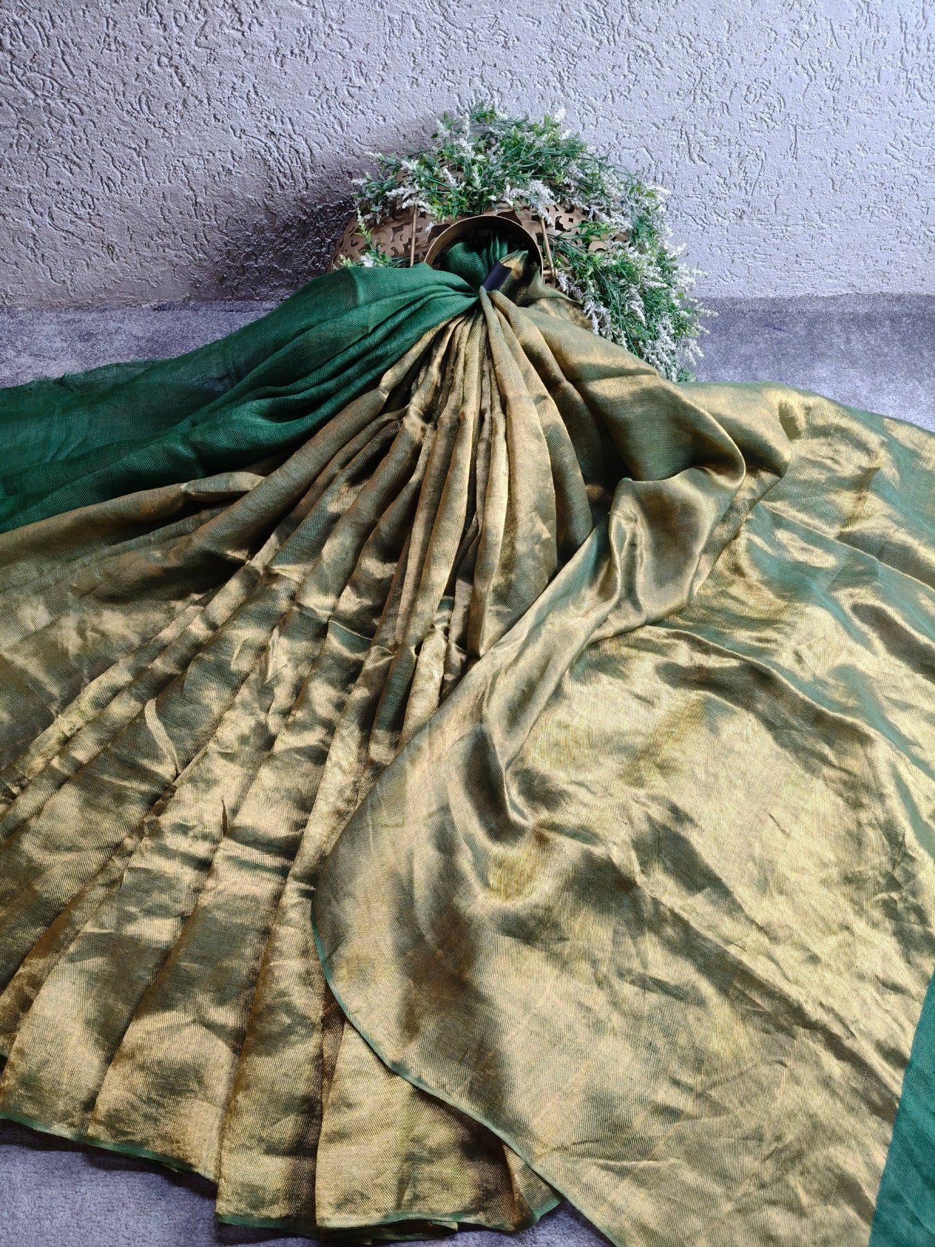 DARK GREEN TWILL TISSUE PURE HANDLOOM METALLIC SAREE