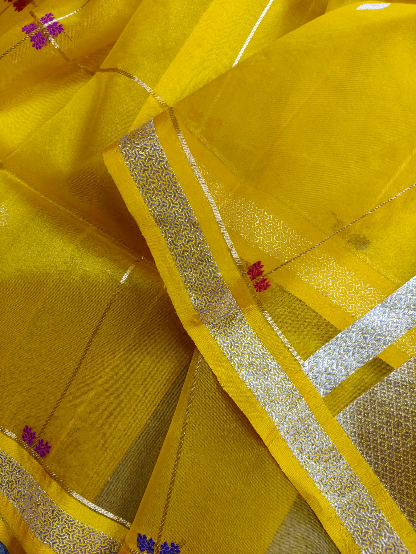 YELLOW KORA PURE HANDLOOM BANARASI SAREE