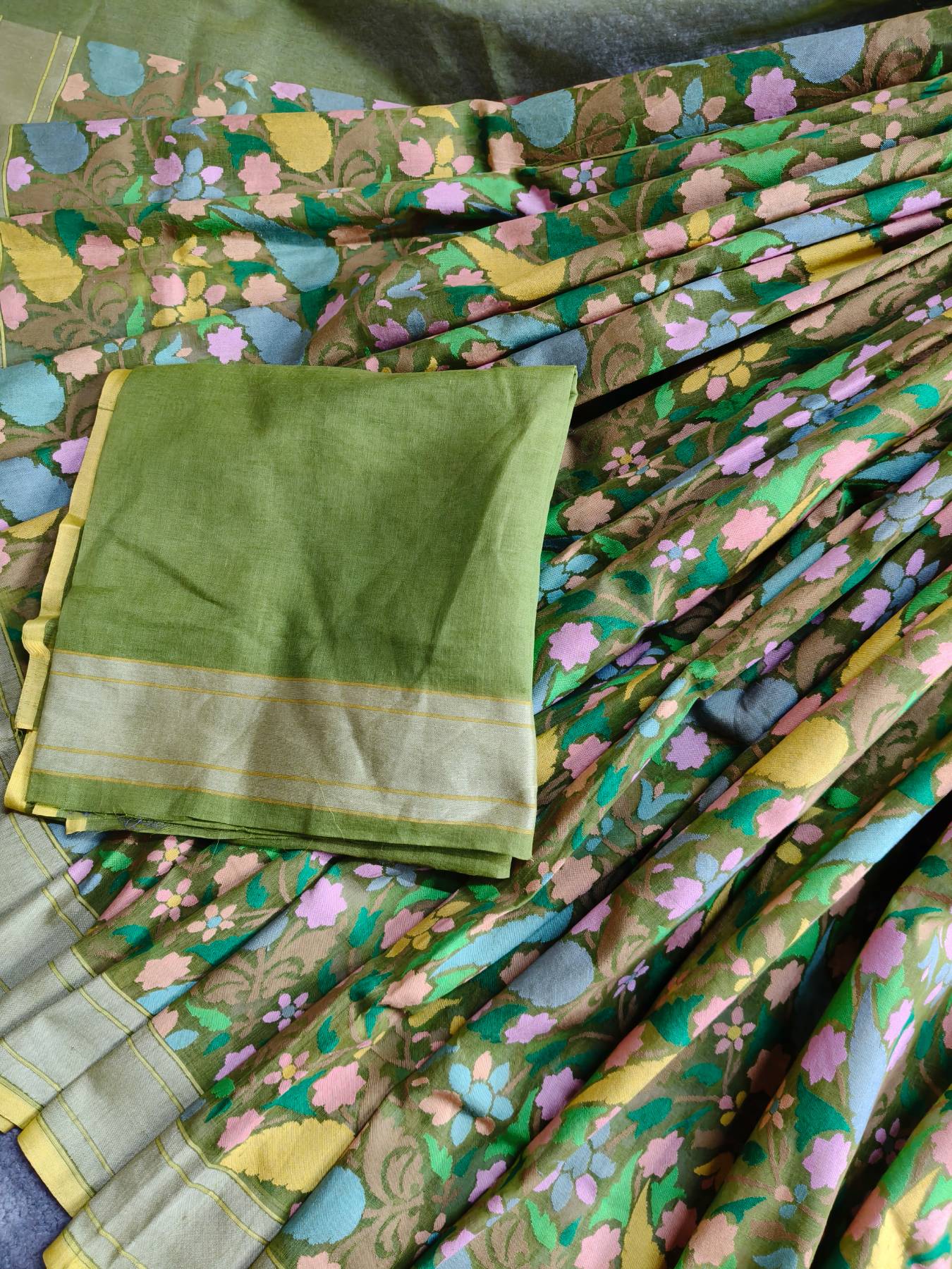 GREEN COTTON PURE HANDLOOM BANARASI SAREE