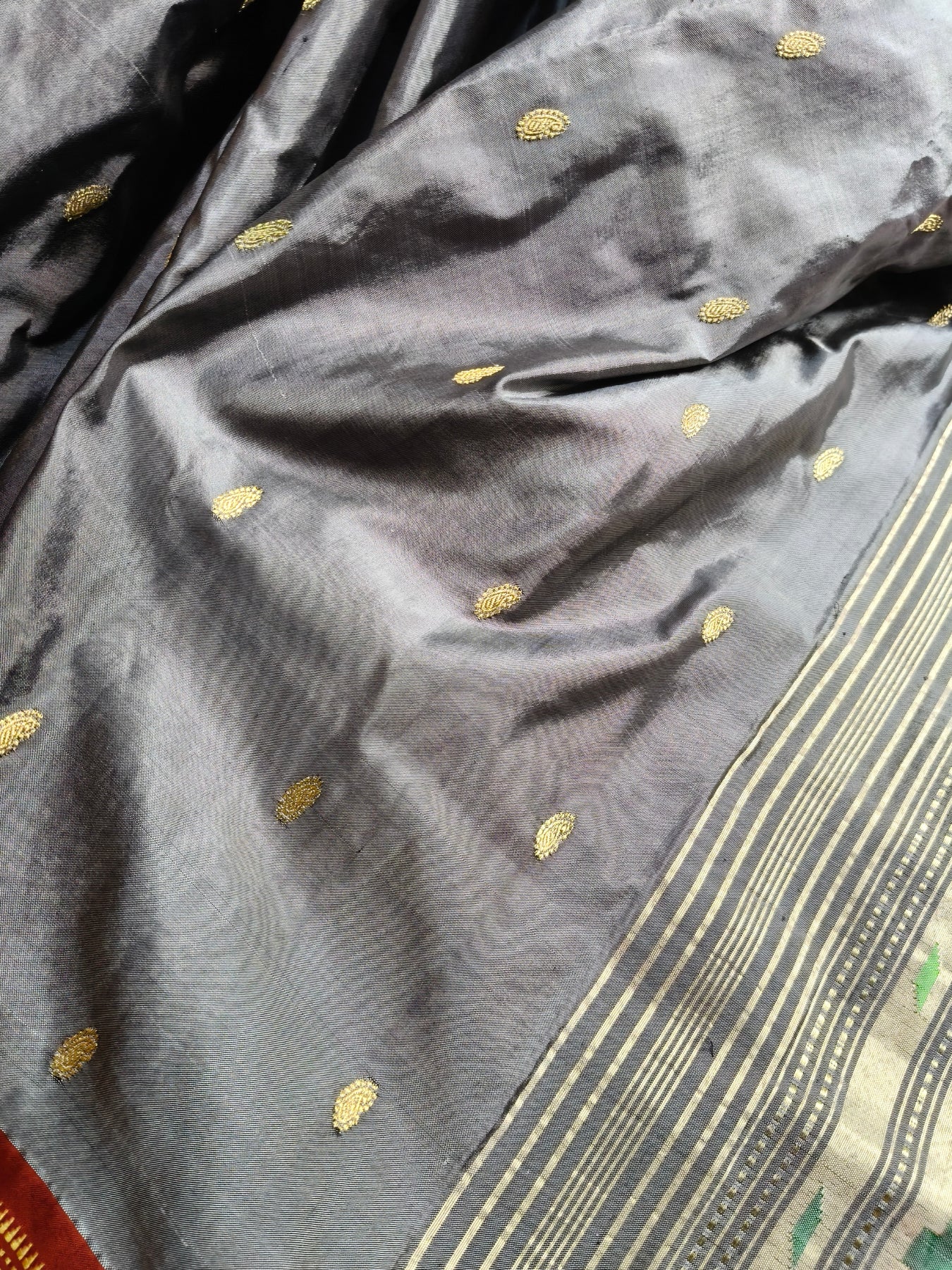 GREY SILK PURE HANDLOOM PAITHANI SAREE