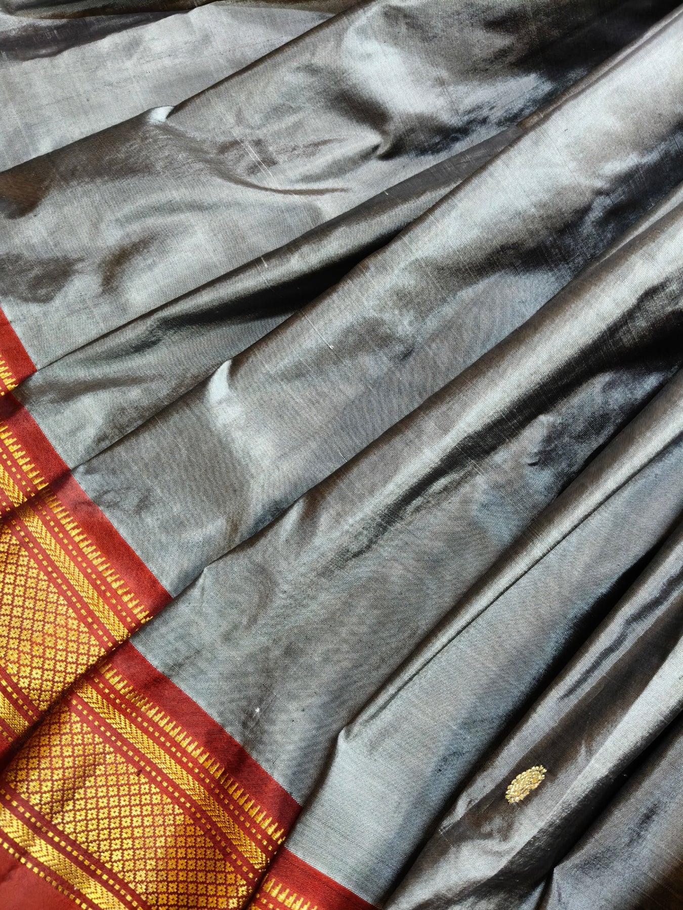 GREY SILK PURE HANDLOOM PAITHANI SAREE