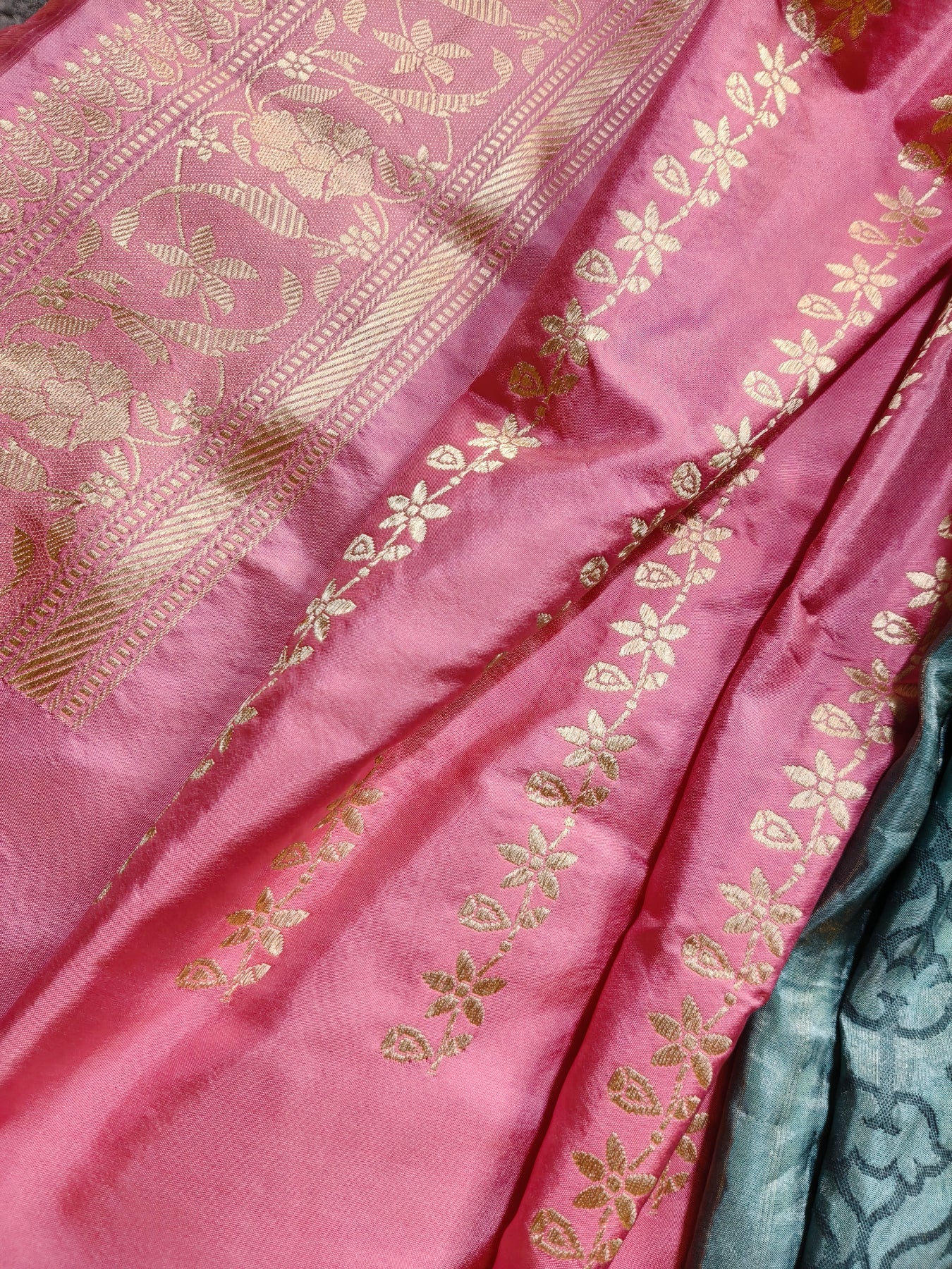 GREY TISSUE SILK PURE HANDLOOM BANARASI SAREE