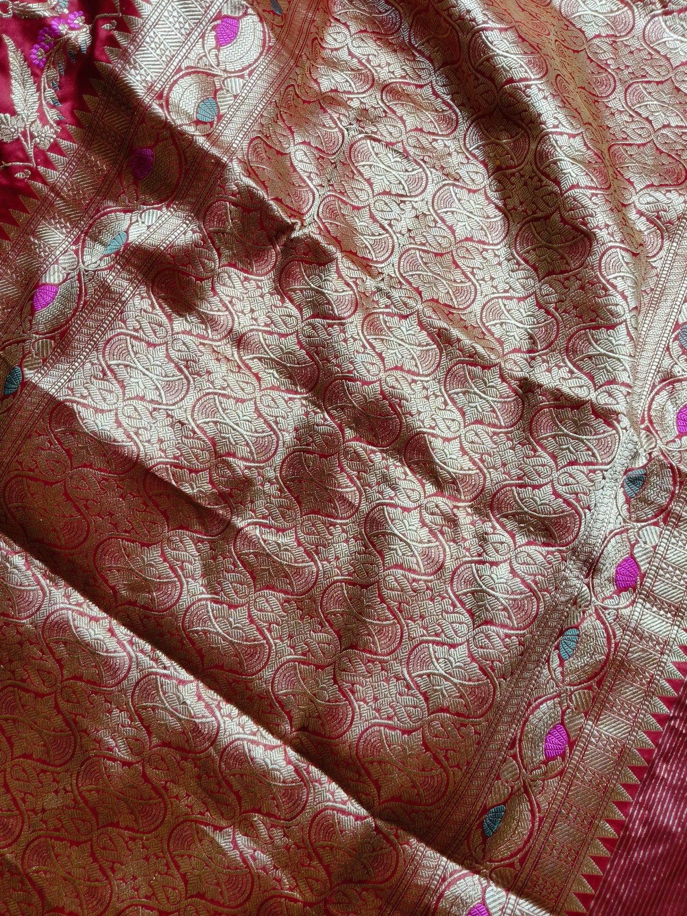 RED SILK PURE HANDLOOM BANARASI SAREE