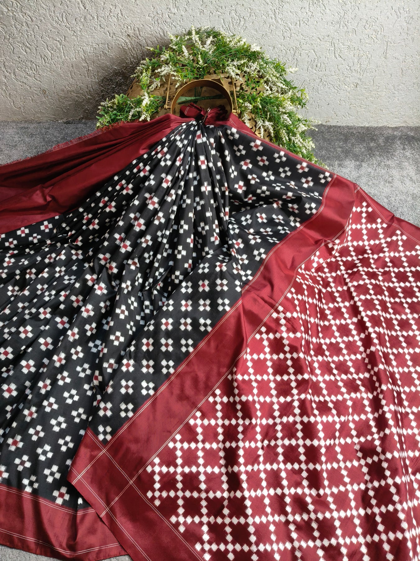 BLACK SILK PURE HANDLOOM DOUBLE IKKAT SAREE