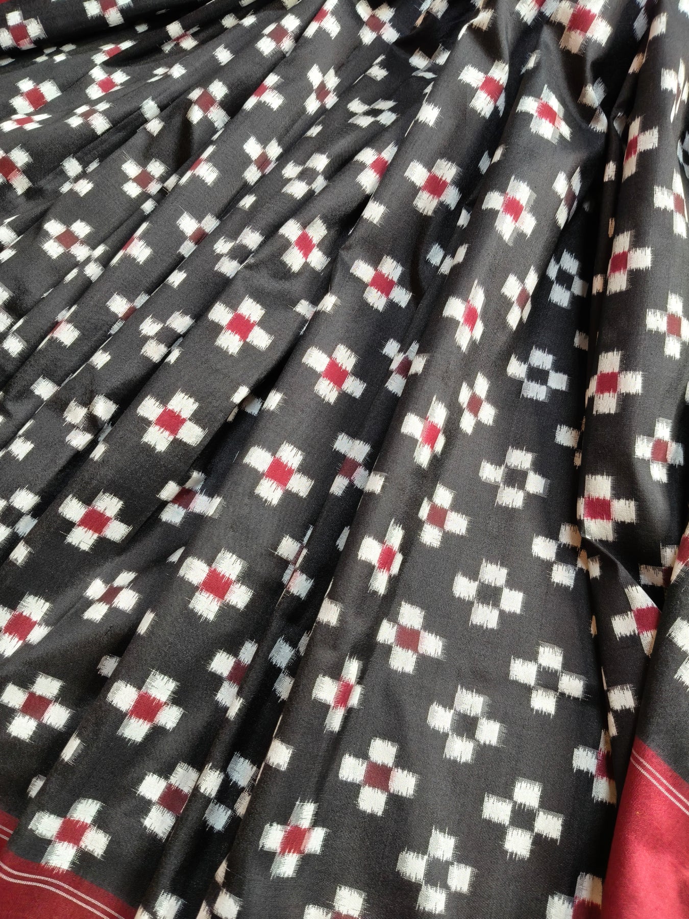 BLACK SILK PURE HANDLOOM DOUBLE IKKAT SAREE