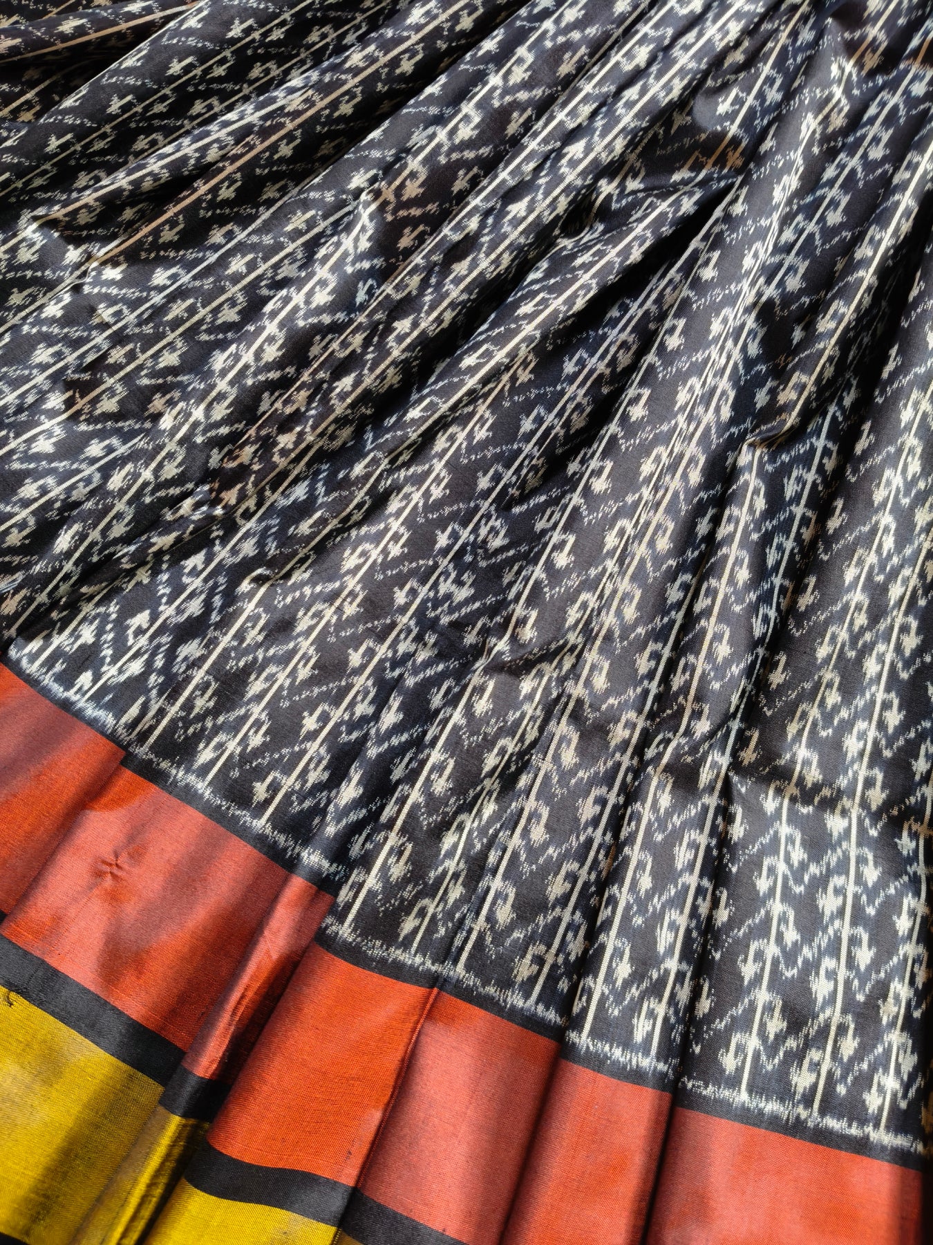 BLACK SILK PURE HANDLOOM IKKAT SAREE