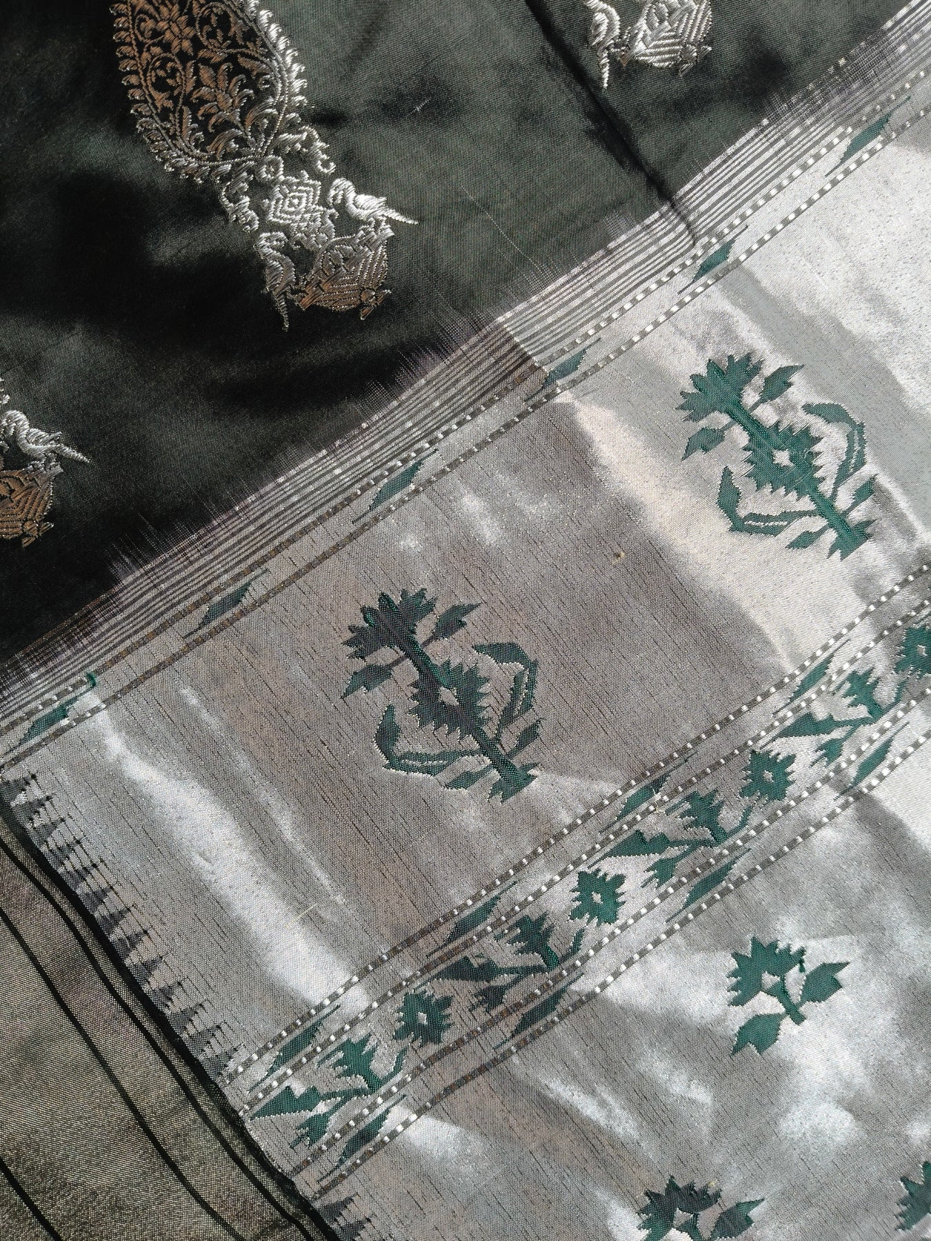 GREY GREEN SILK PURE HANDLOOM PAITHANI SAREE