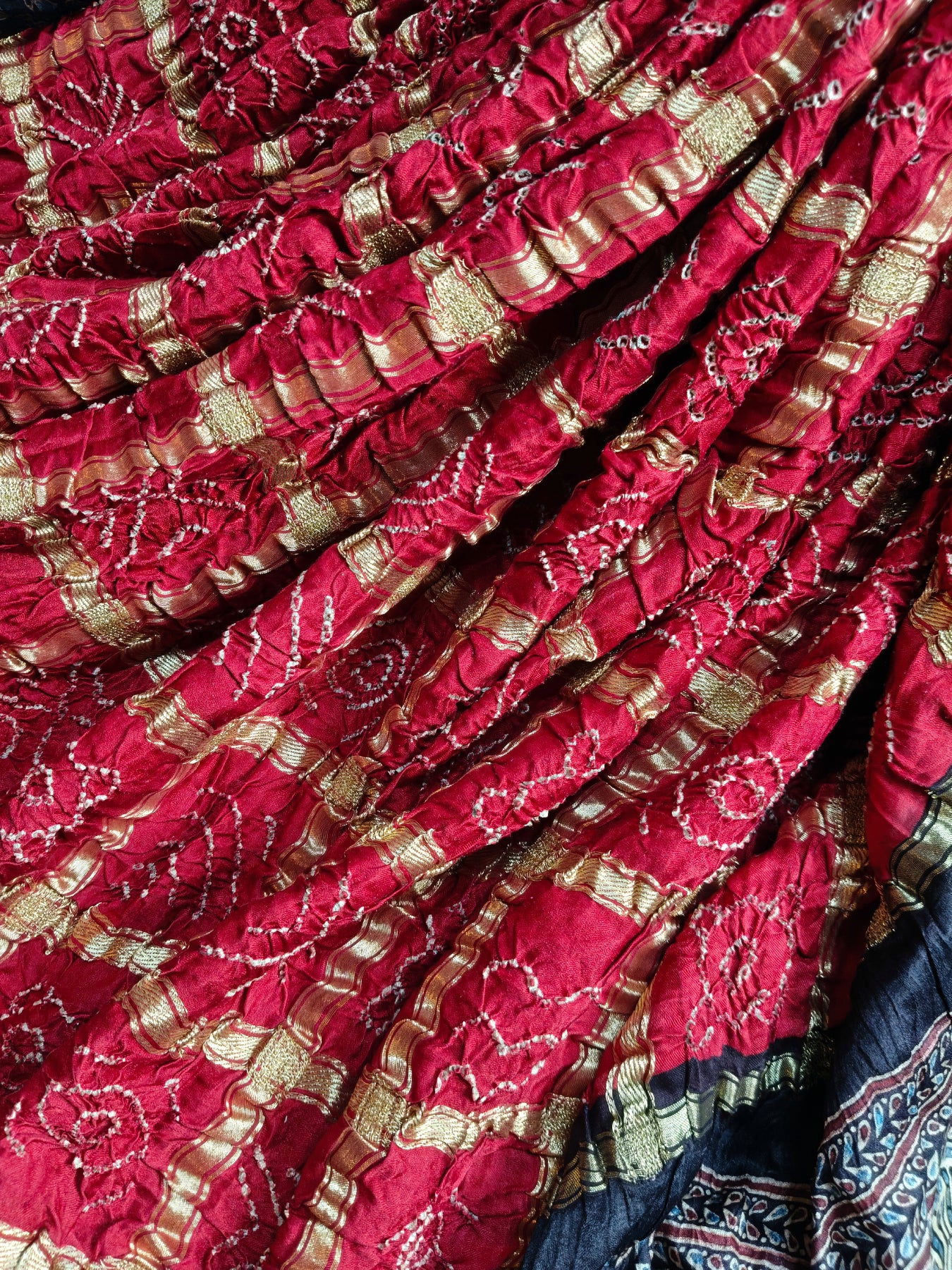 RED GAJJI SILK PURE HANDLOOM GHARCHOLA BANDHEJ SAREE