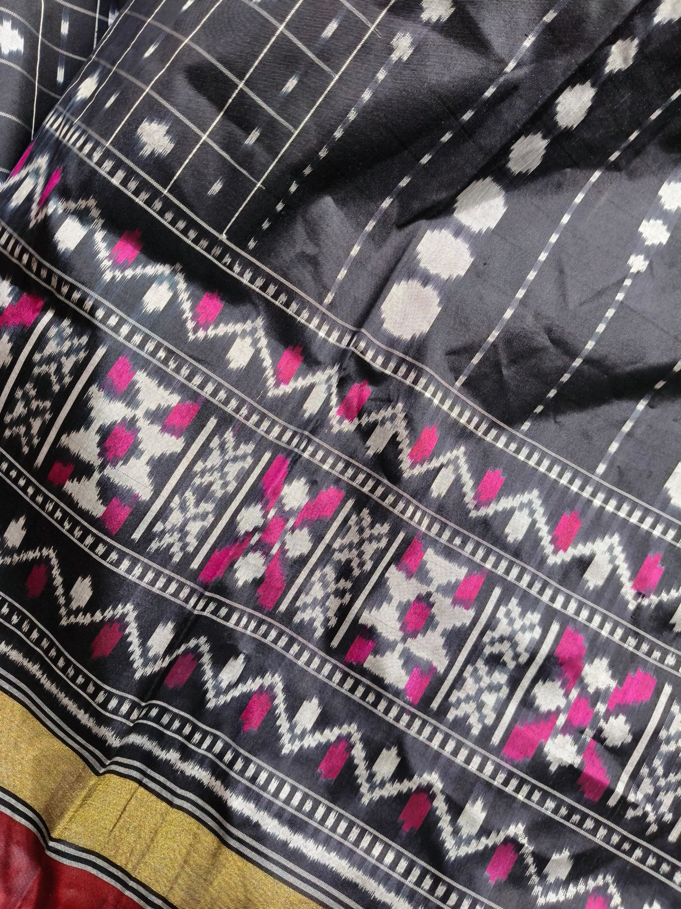 BLACK SILK PURE HANDLOOM IKKAT SAREE