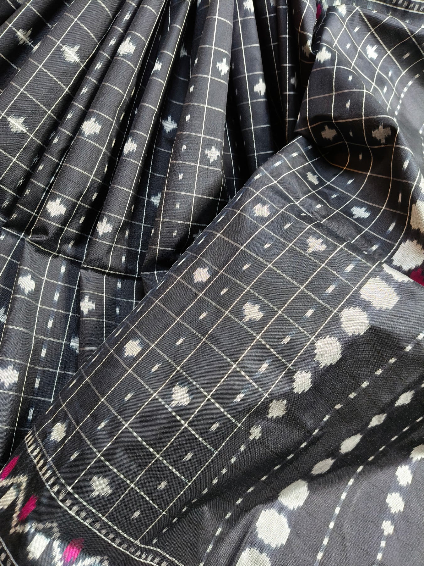 BLACK SILK PURE HANDLOOM IKKAT SAREE