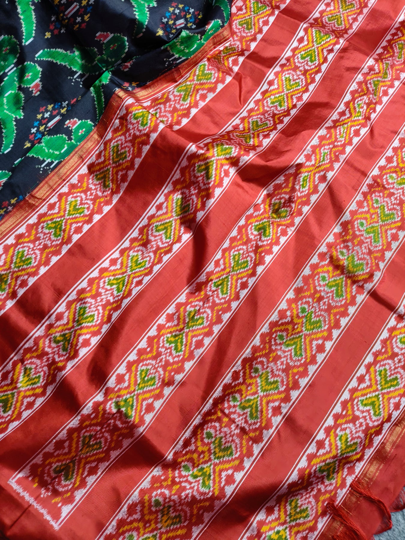 BLACK SILK PURE HANDLOOM IKKAT SAREE