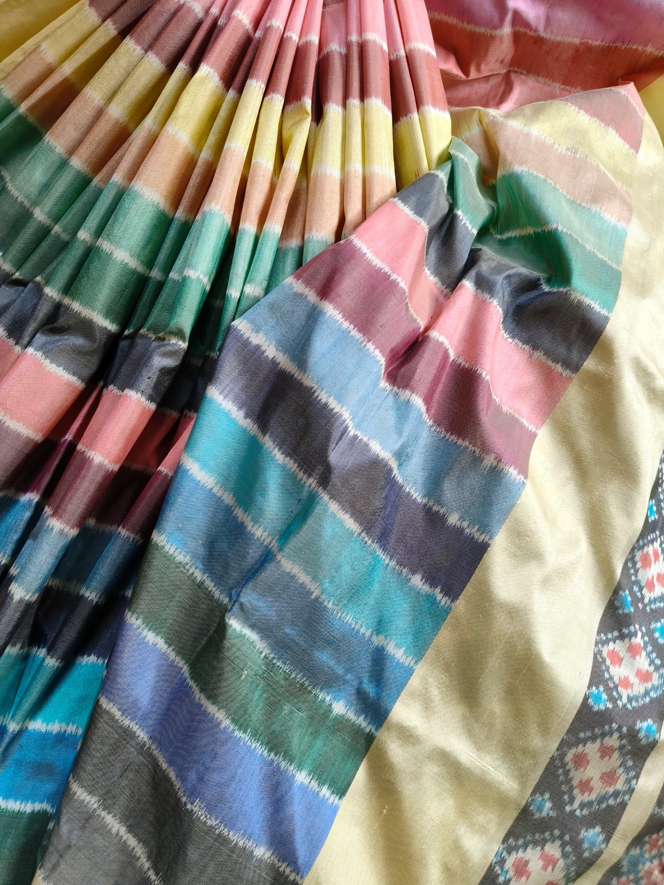 COLOURFUL SILK PURE HANDLOOM IKKAT SAREE