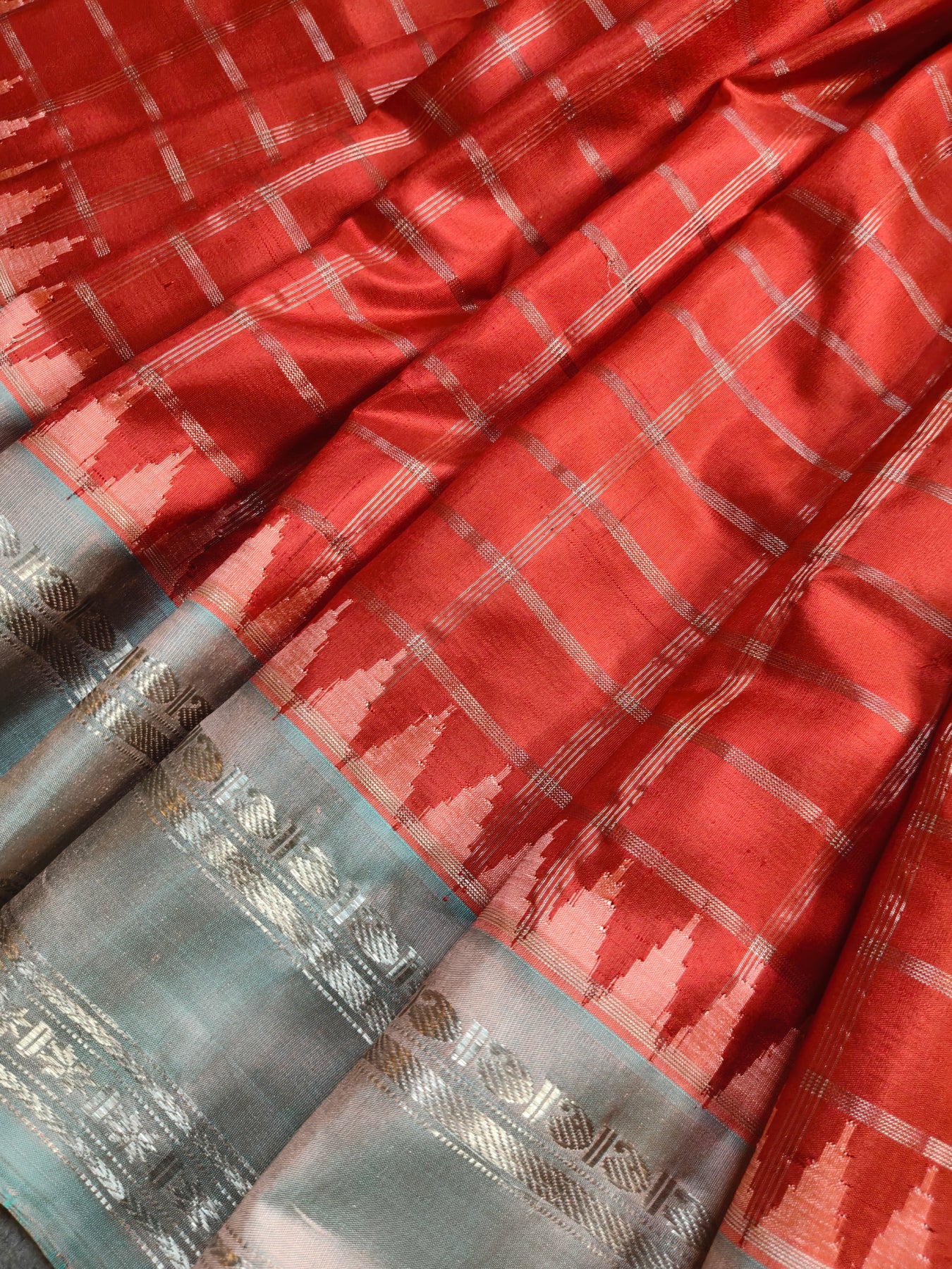 RED SILK PURE HANDLOOM GADWAL SAREE